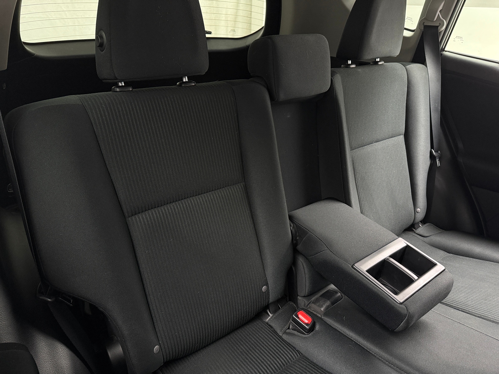 Thumbnail: 2018 Toyota RAV4 - 6