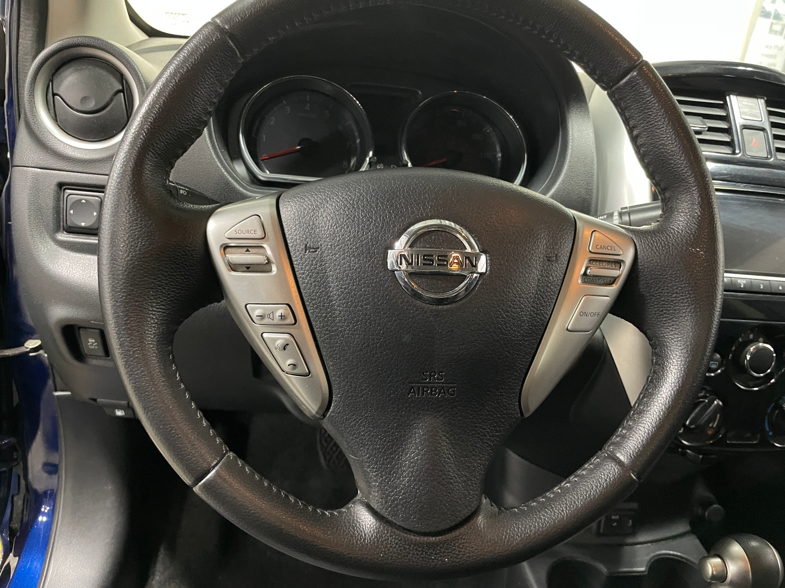 Thumbnail: 2018 Nissan Versa - 5