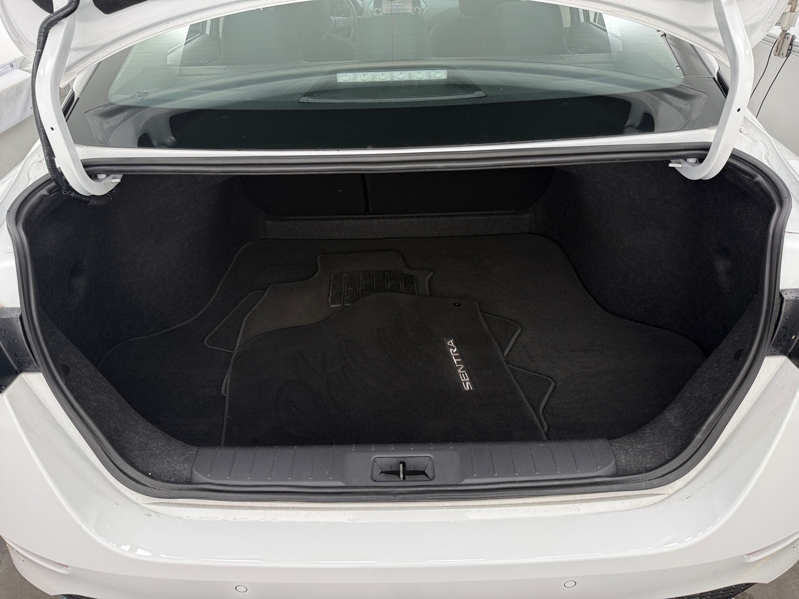 Thumbnail: 2025 Nissan Sentra - 7