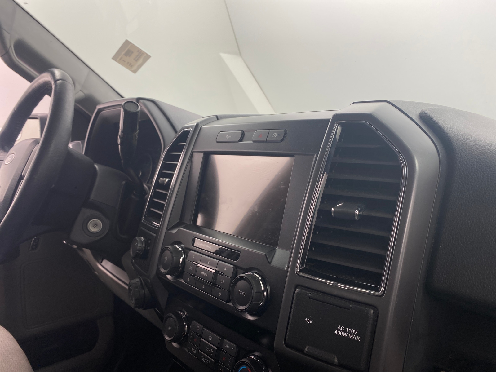 Thumbnail: 2019 Ford Econoline - 4