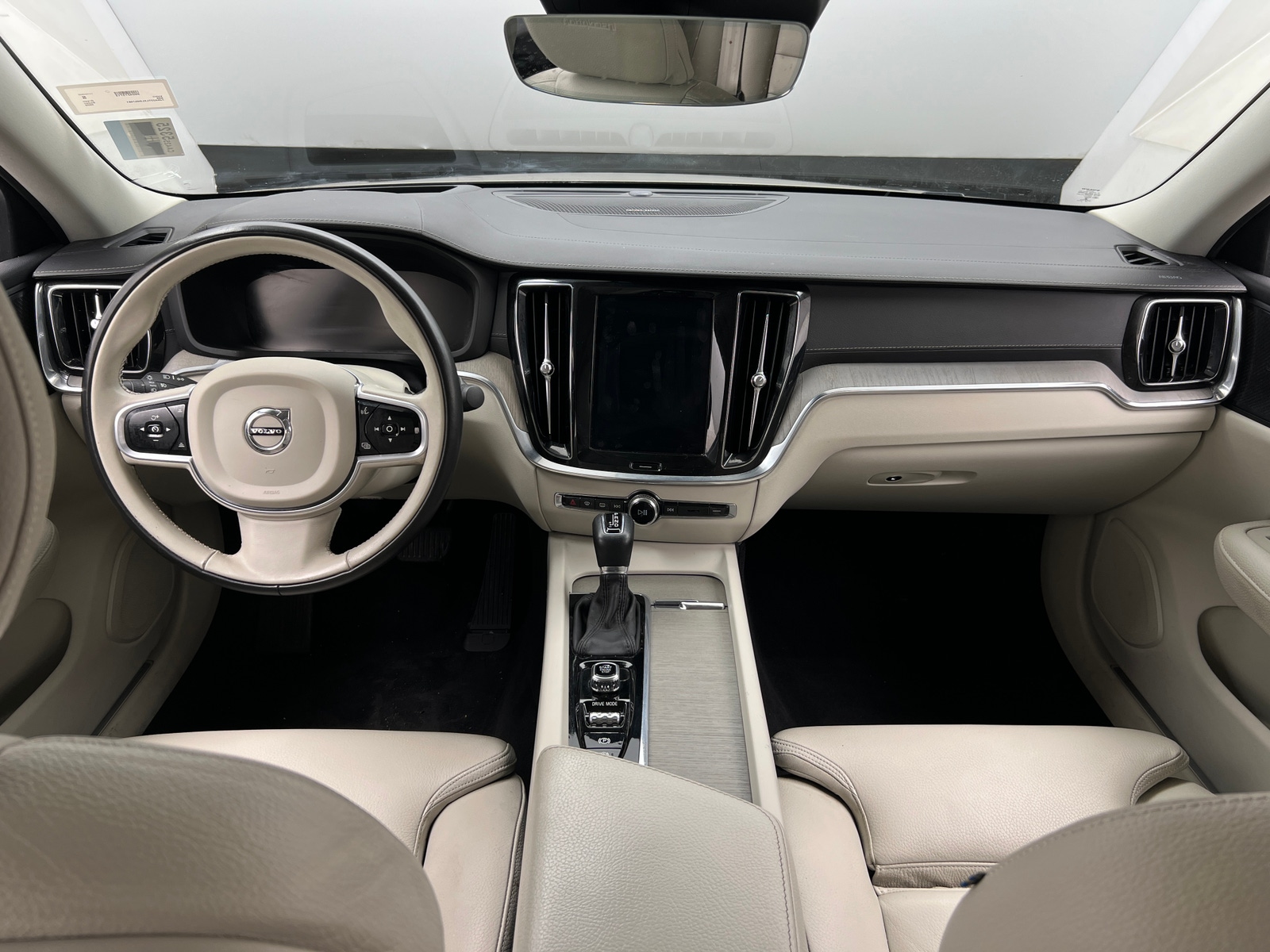 Thumbnail: 2020 Volvo S60 - 2