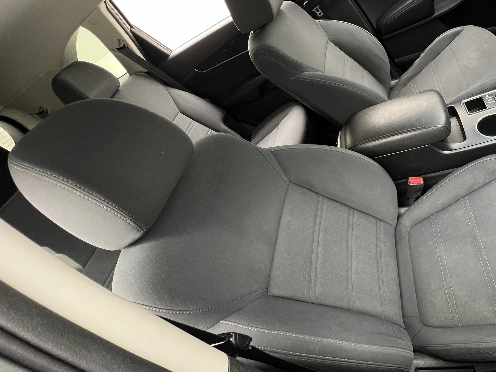 Thumbnail: 2019 Kia Sorento - 2