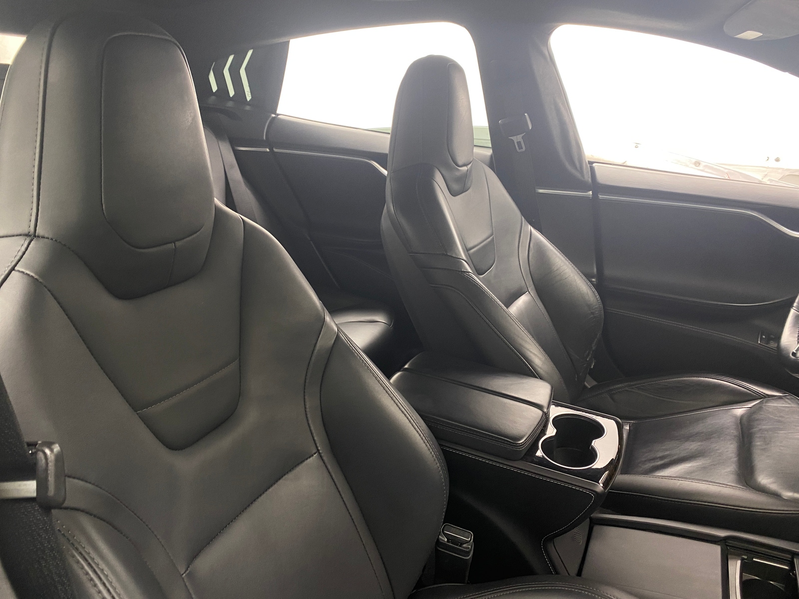 Thumbnail: 2016 Tesla Model S - 2