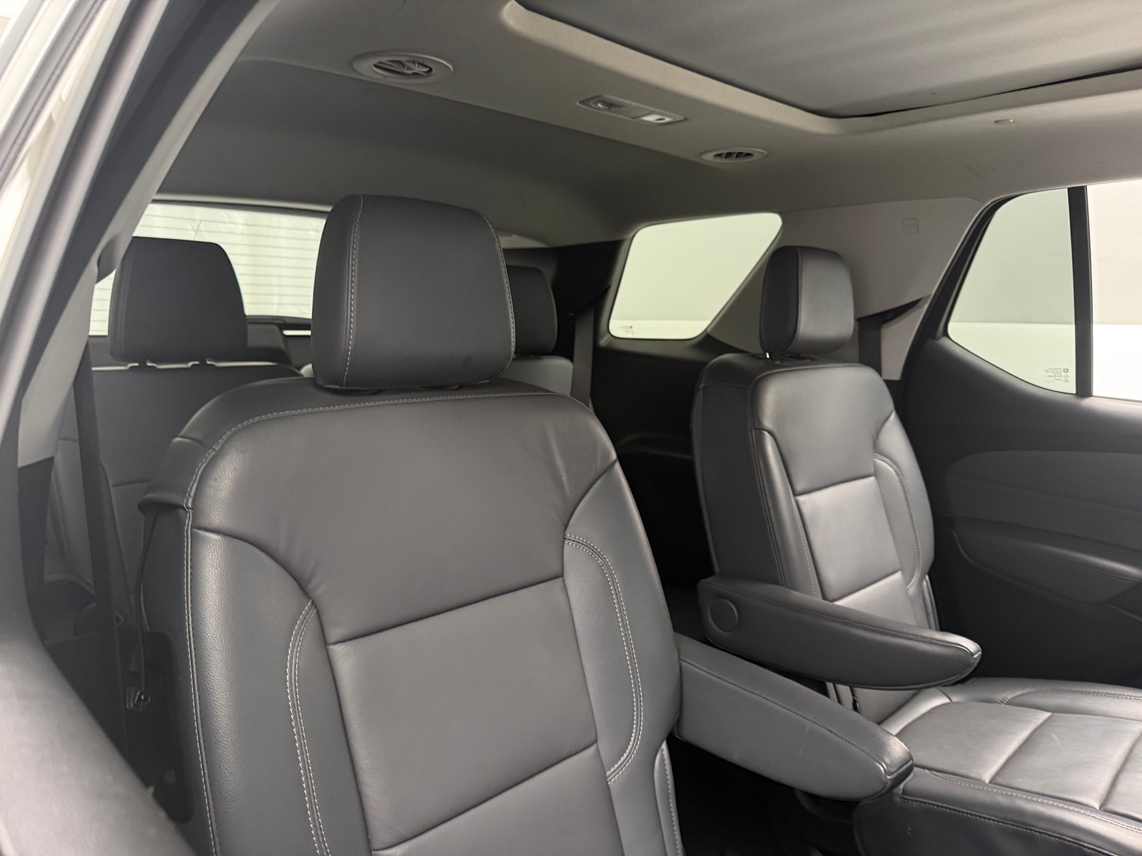 Thumbnail: 2018 Chevrolet Traverse - 5