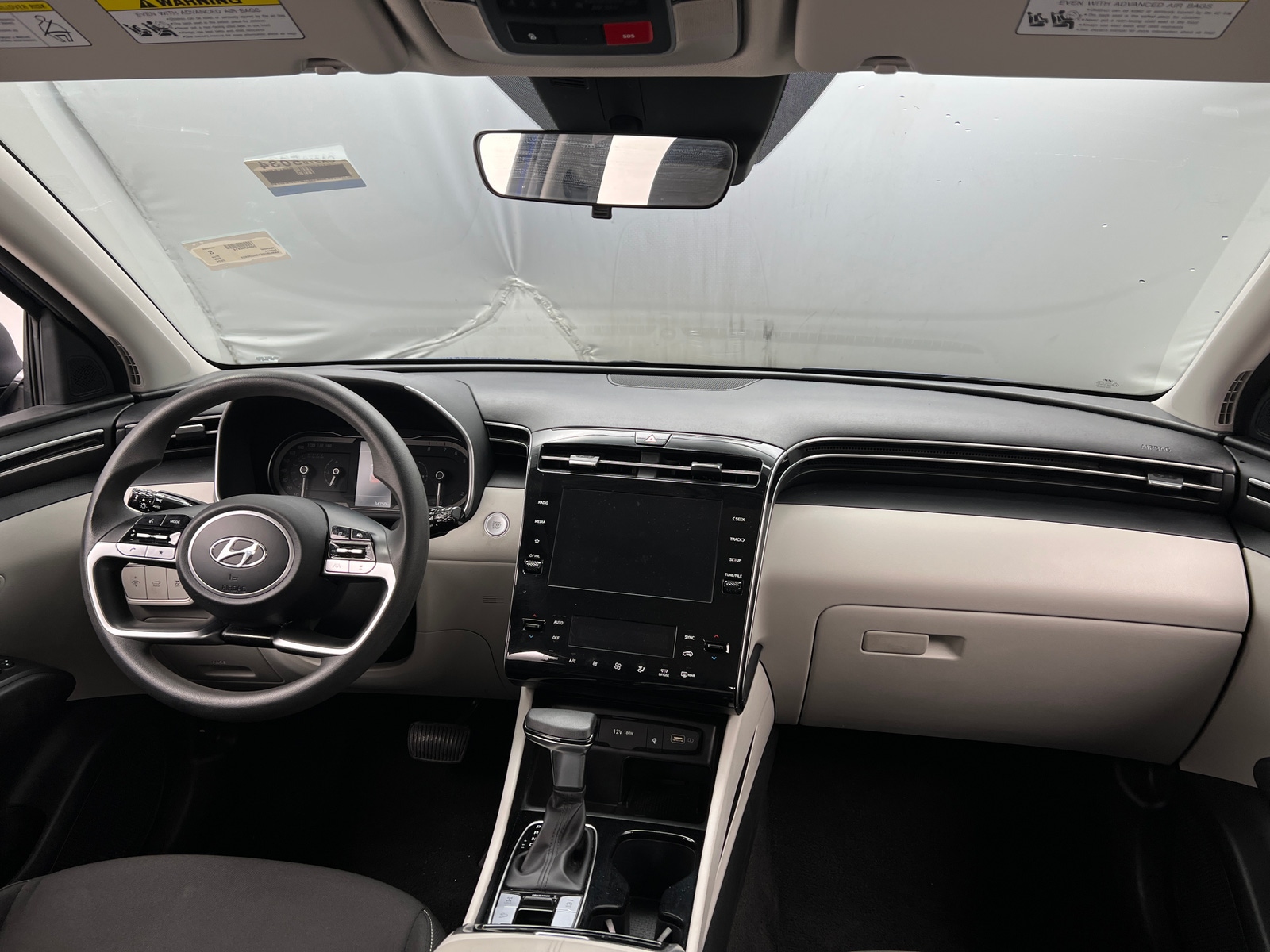 Thumbnail: 2024 Hyundai Tucson - 3