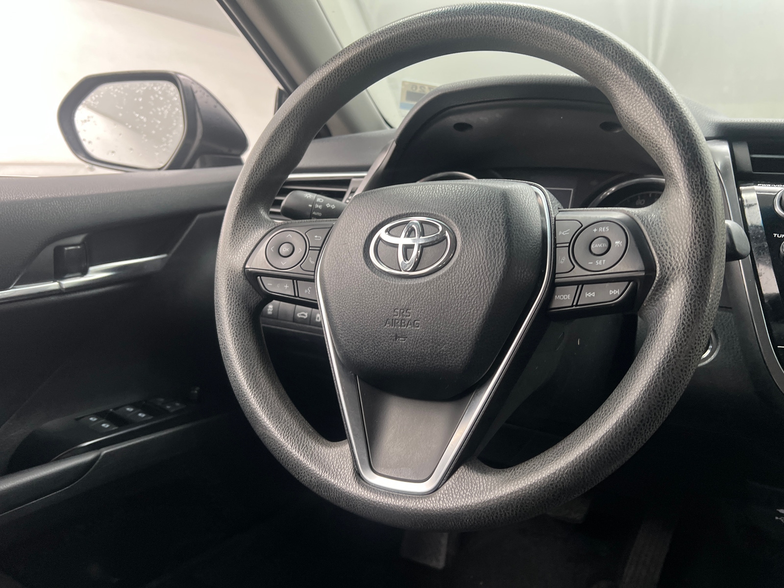 Thumbnail: 2018 Toyota Camry - 5