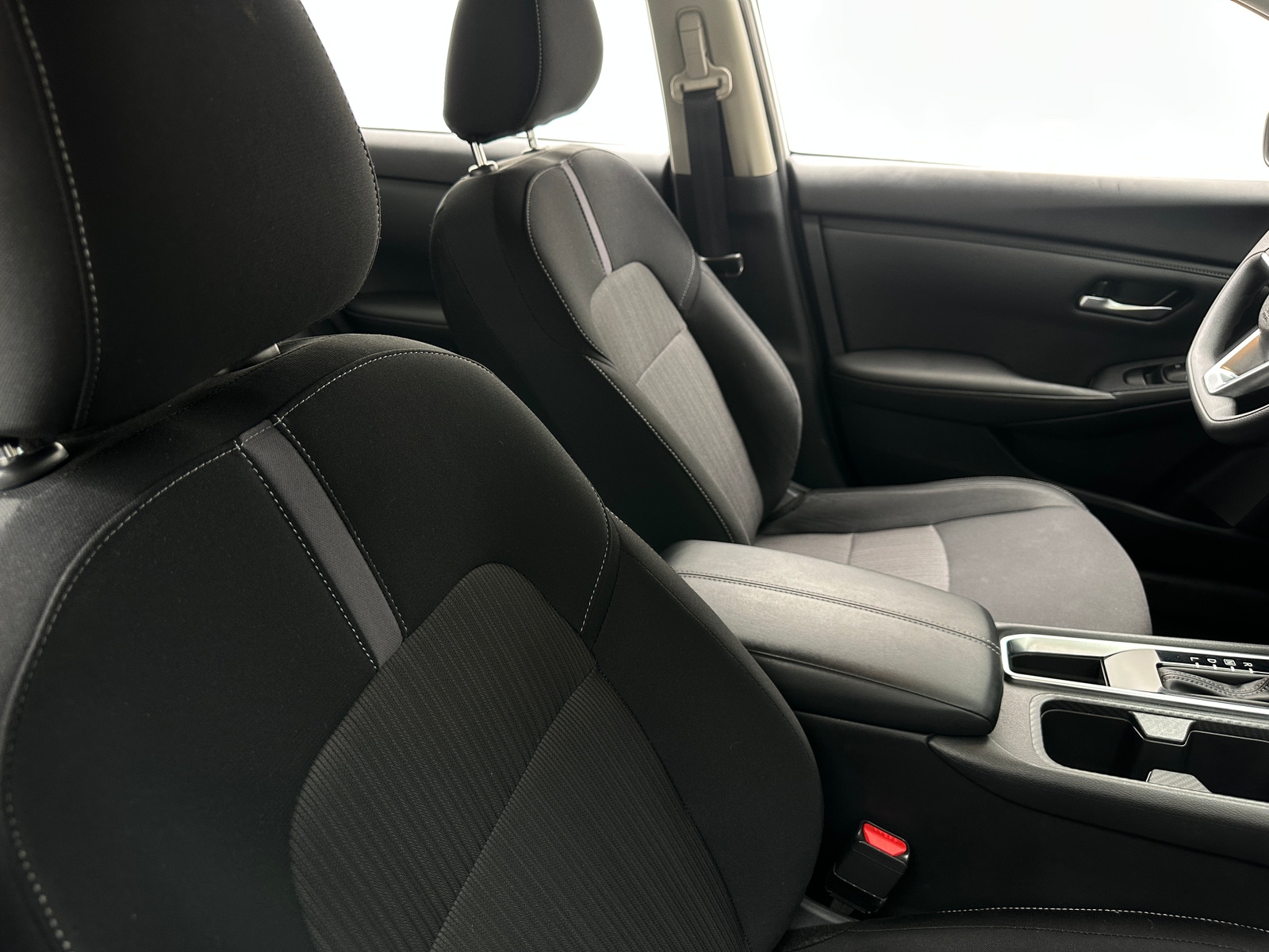 Thumbnail: 2024 Nissan Sentra - 2