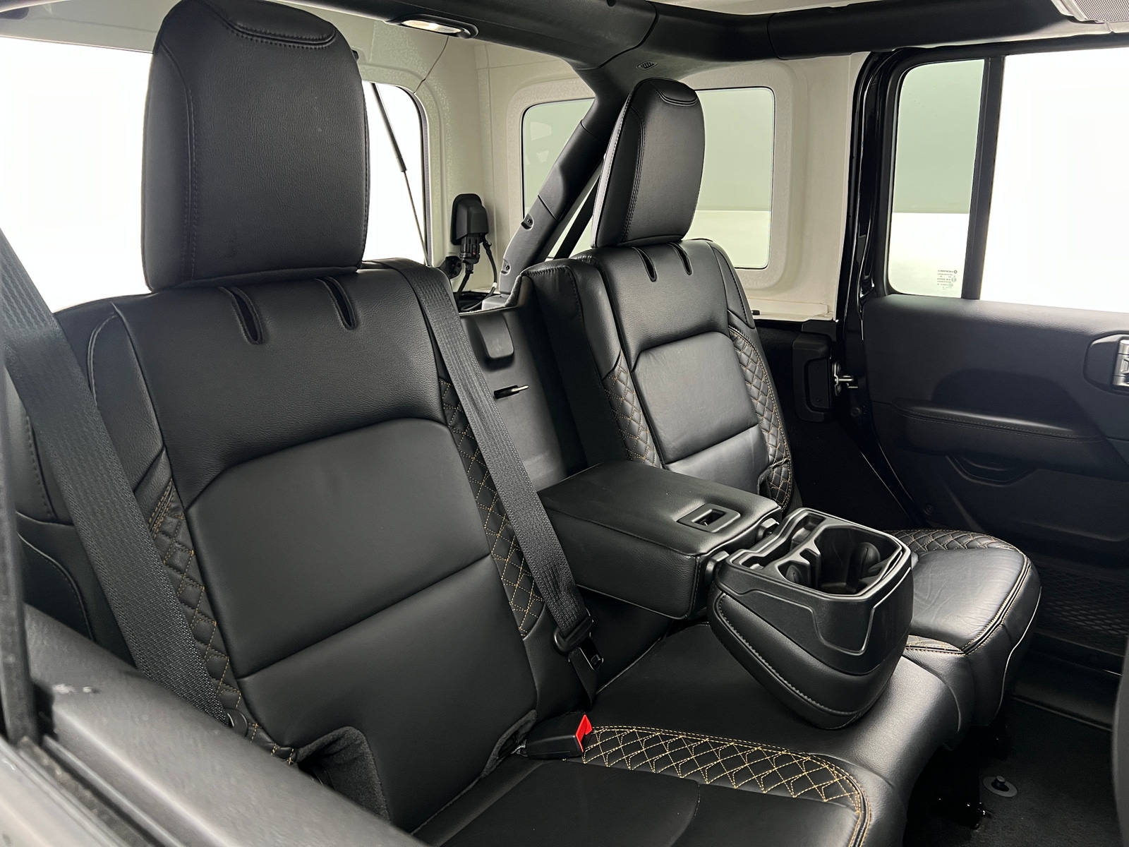 Thumbnail: 2023 Jeep Wrangler - 5