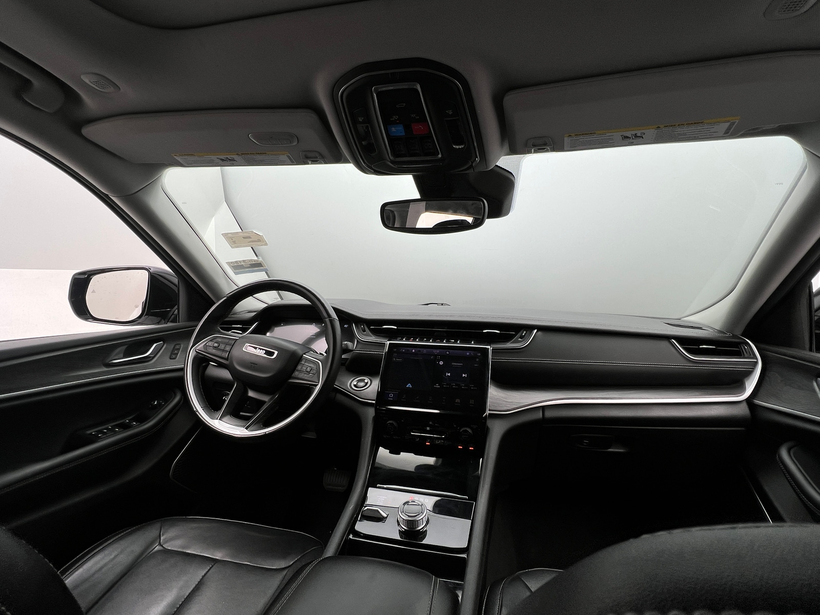 Thumbnail: 2022 Jeep Grand Cherokee L - 2