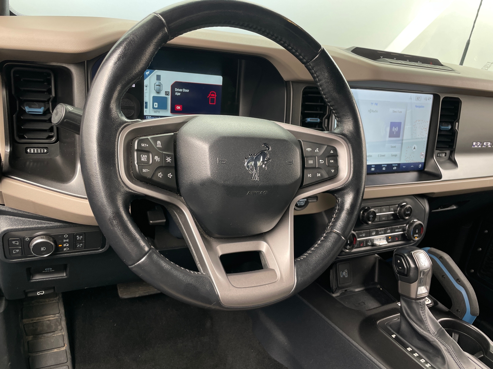 Thumbnail: 2022 Ford Bronco - 4