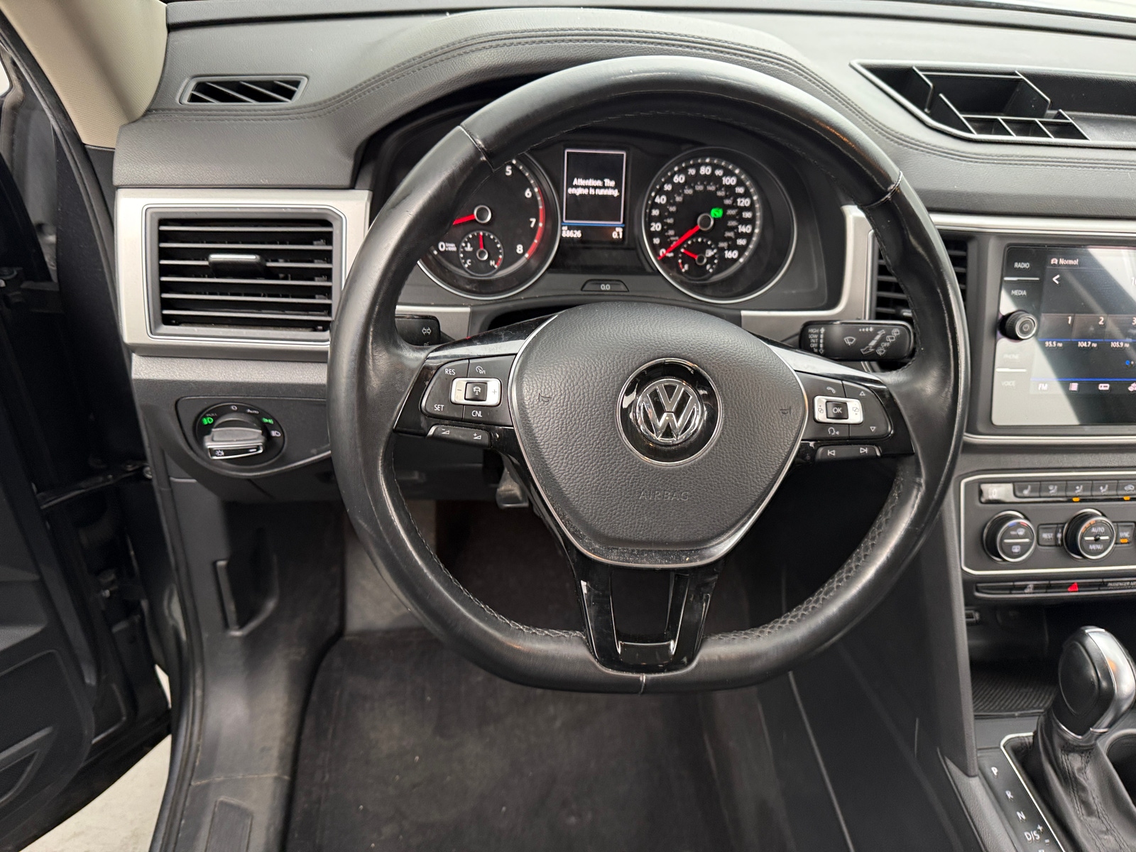 Thumbnail: 2018 Volkswagen Atlas - 4