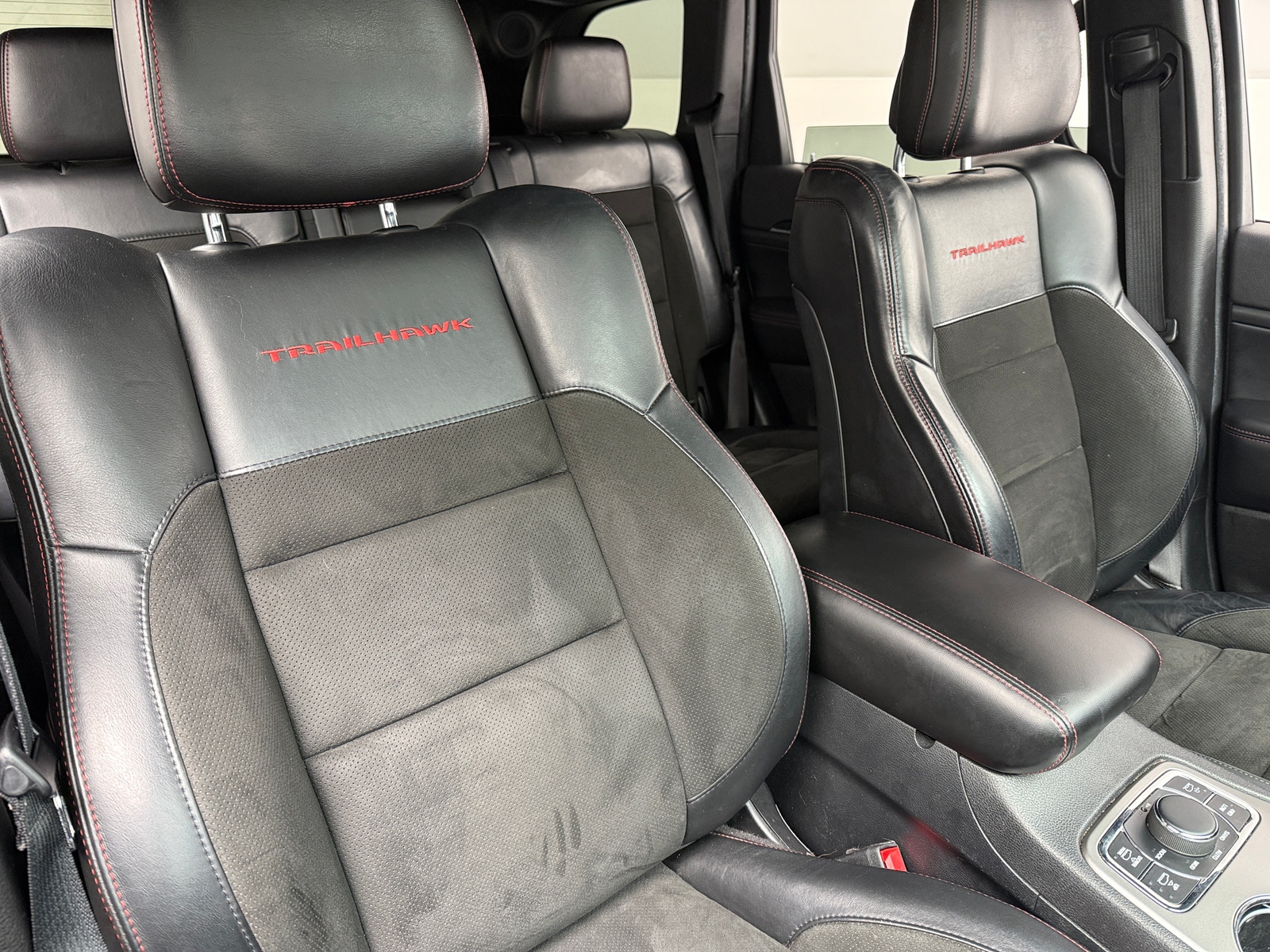 Thumbnail: 2020 Jeep Grand Cherokee - 2