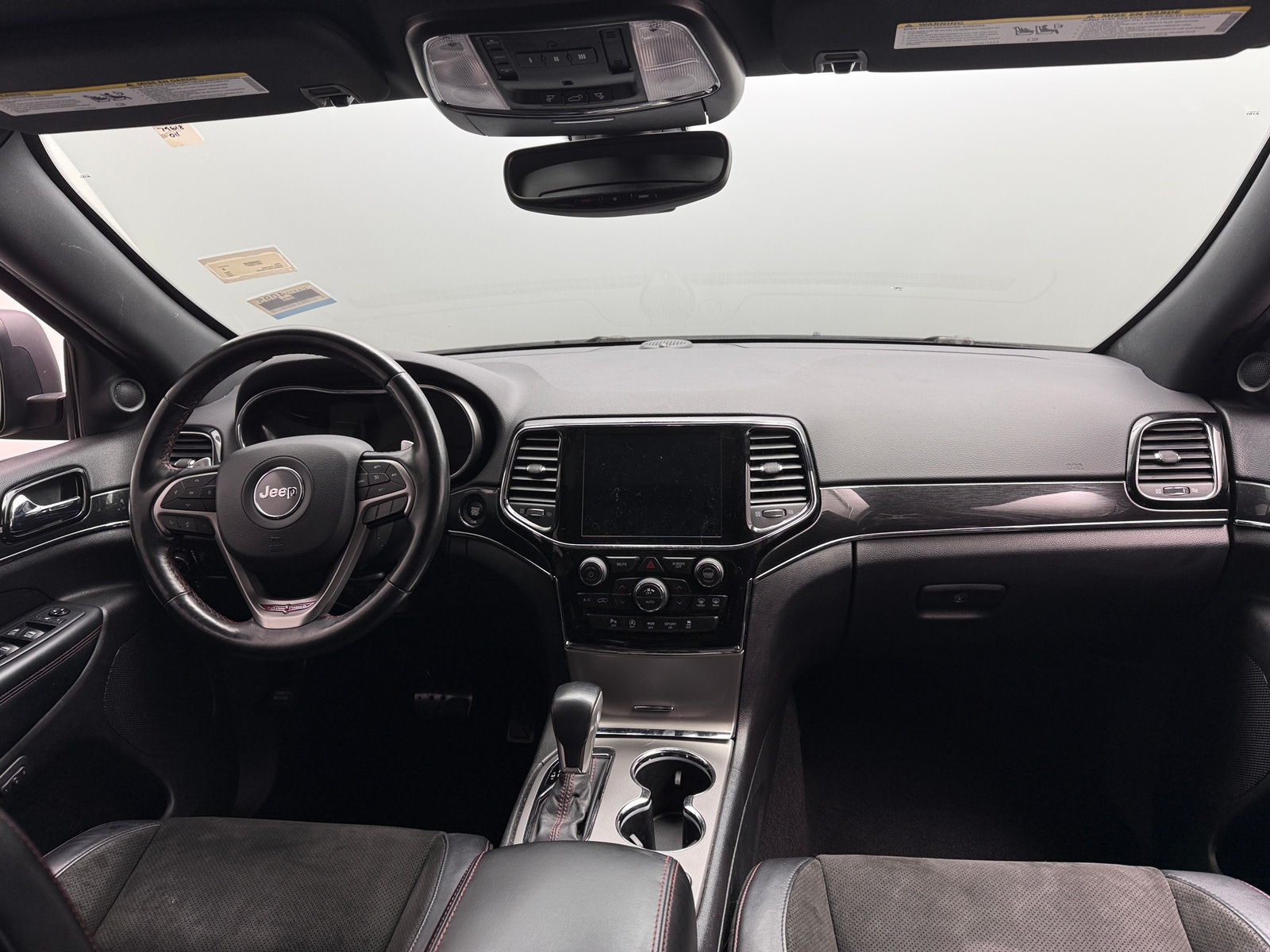 Thumbnail: 2020 Jeep Grand Cherokee - 3