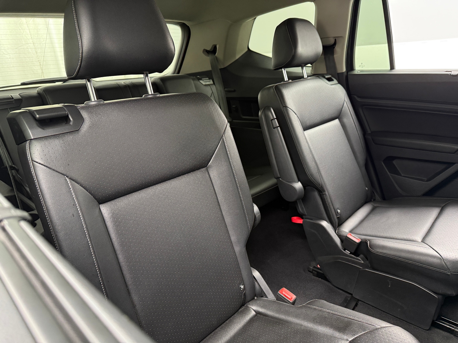 Thumbnail: 2019 Volkswagen Atlas - 5