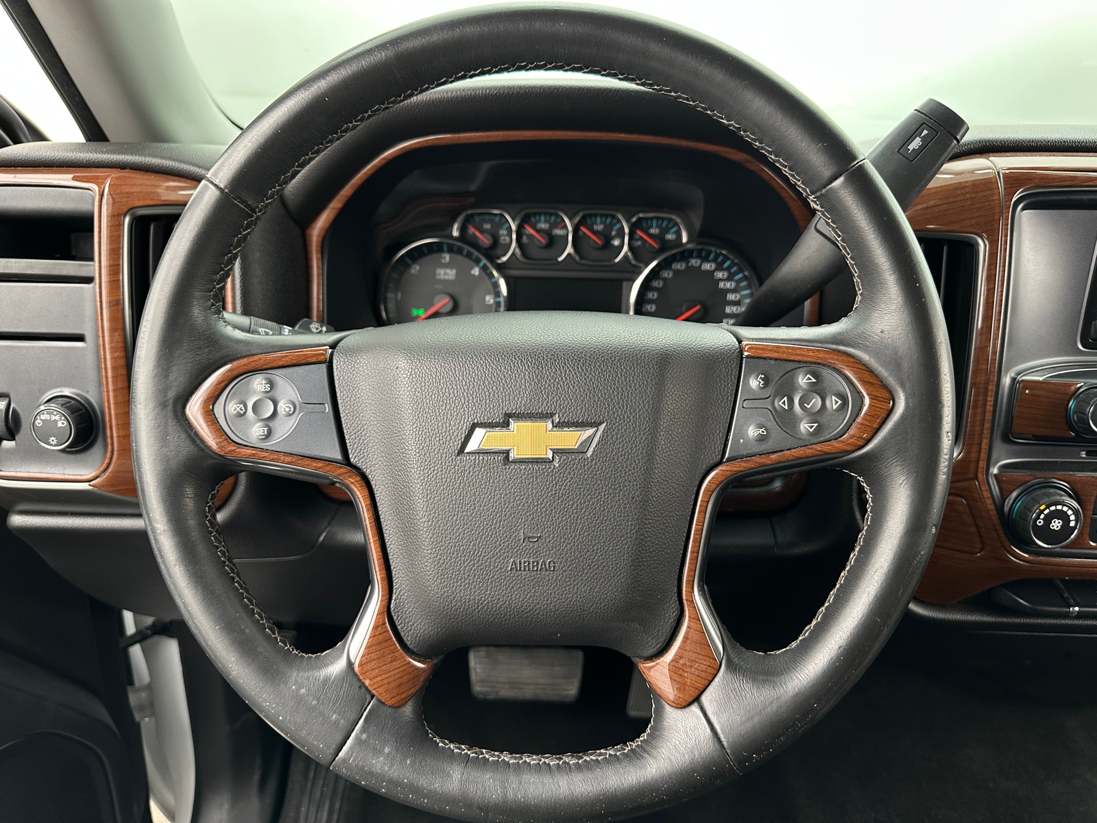 Thumbnail: 2015 Chevrolet Silverado 1500 - 5