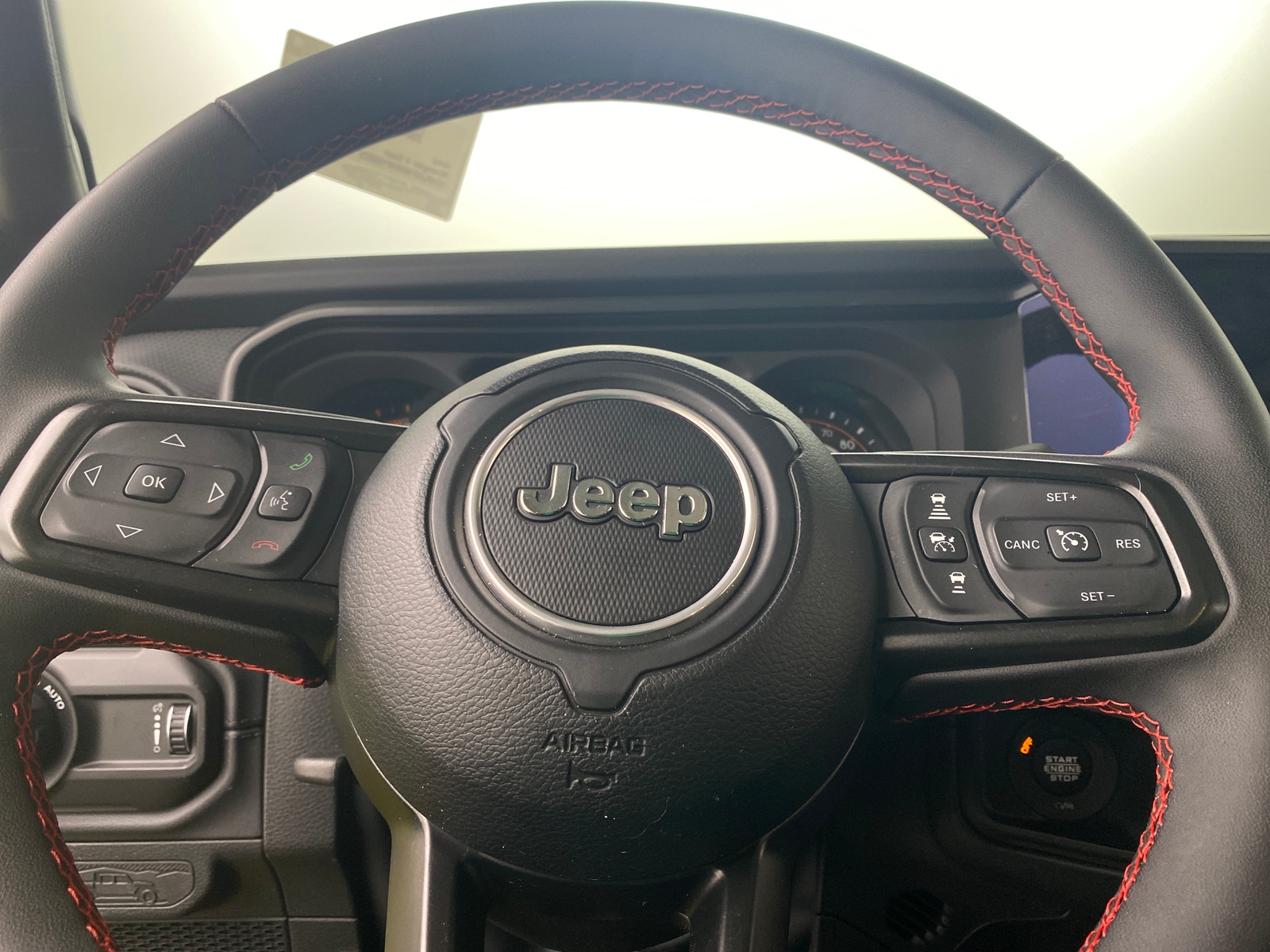 Thumbnail: 2024 Jeep Wrangler - 5