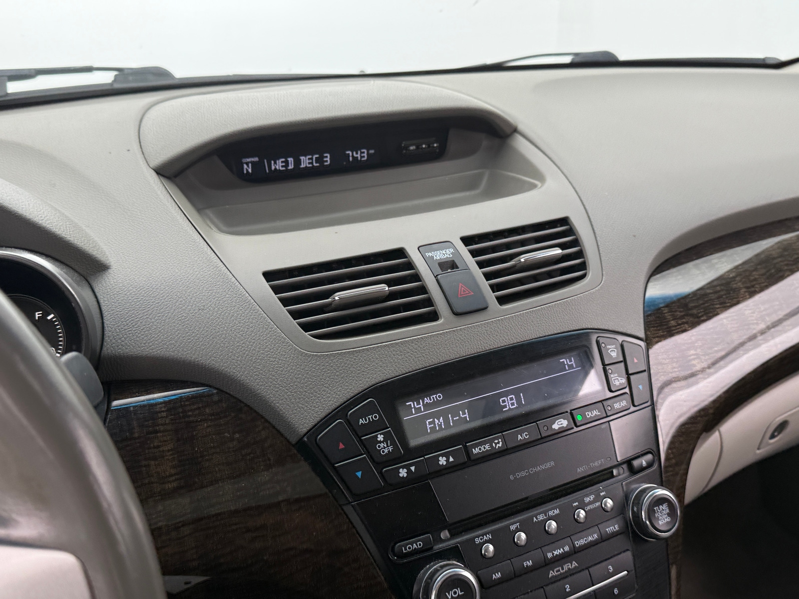 Thumbnail: 2013 Acura MDX - 3