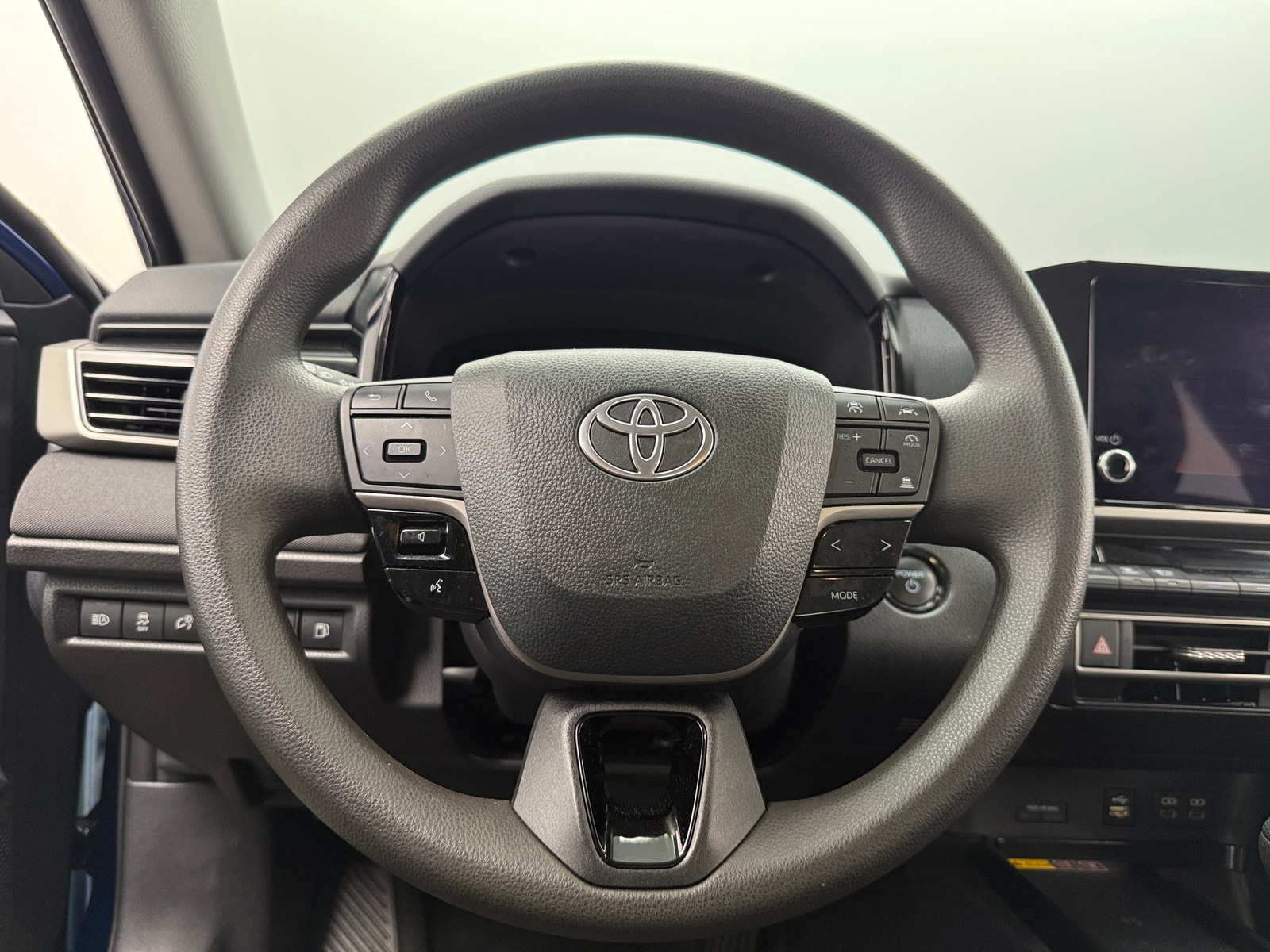 Thumbnail: 2025 Toyota Camry - 5