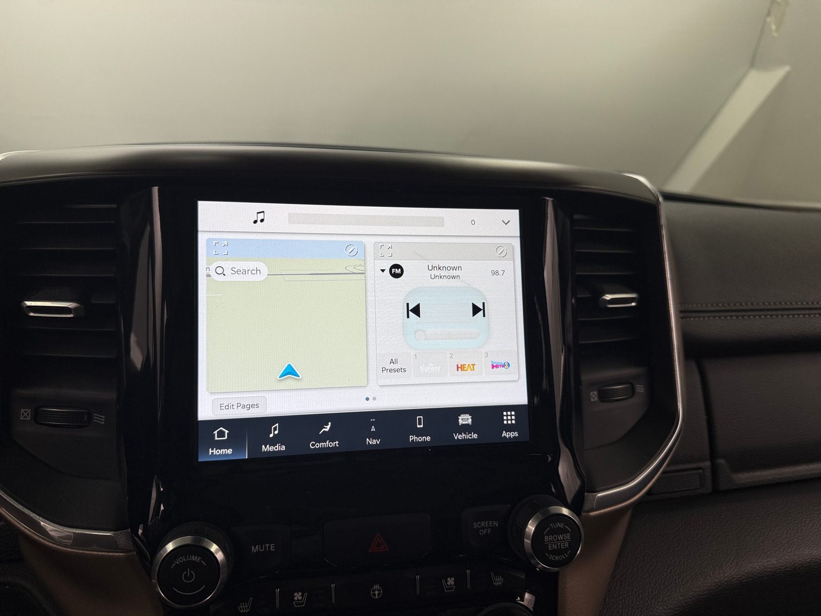 Thumbnail: 2022 RAM 1500 - 3