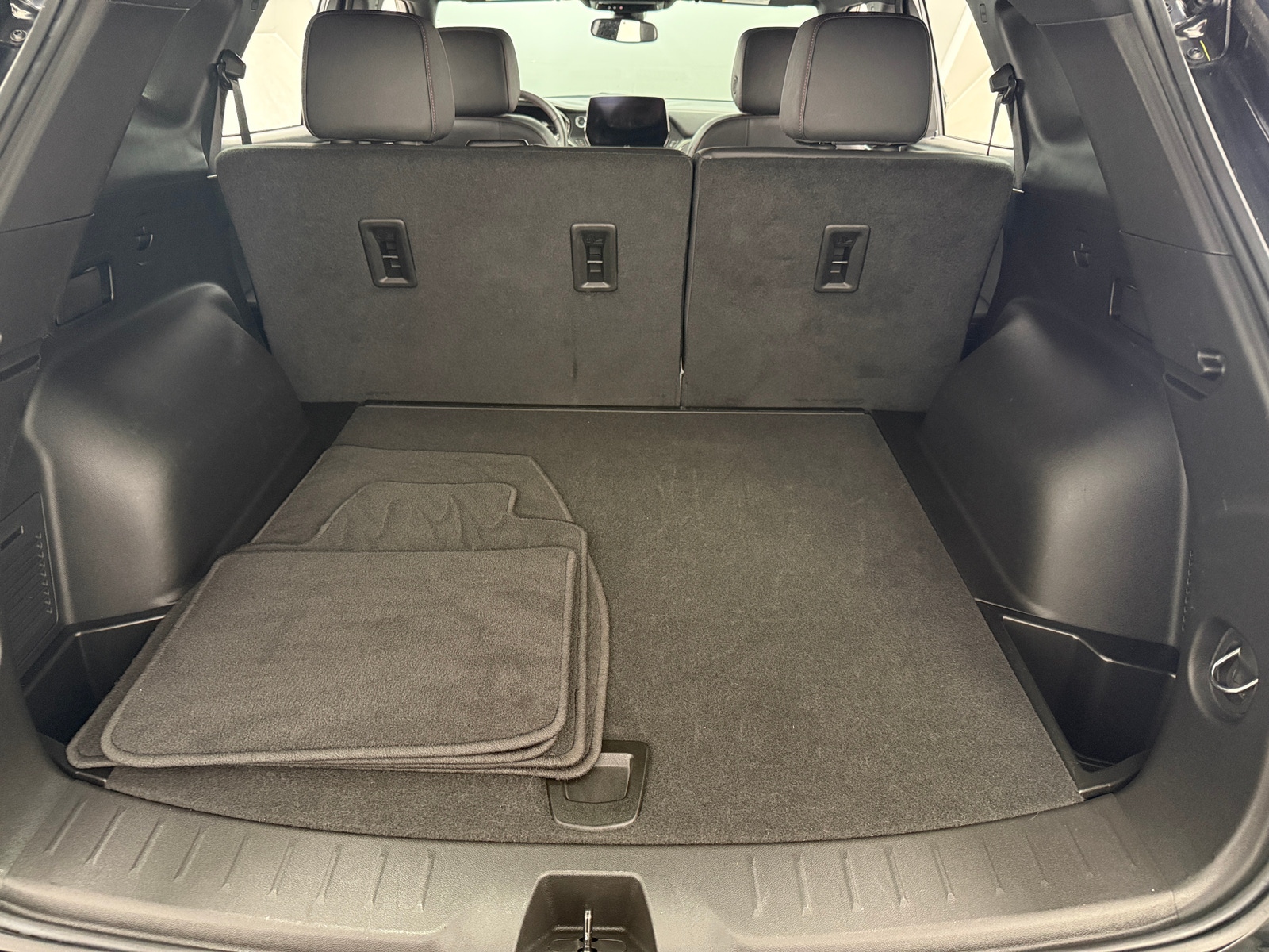 Thumbnail: 2025 Chevrolet Blazer - 6