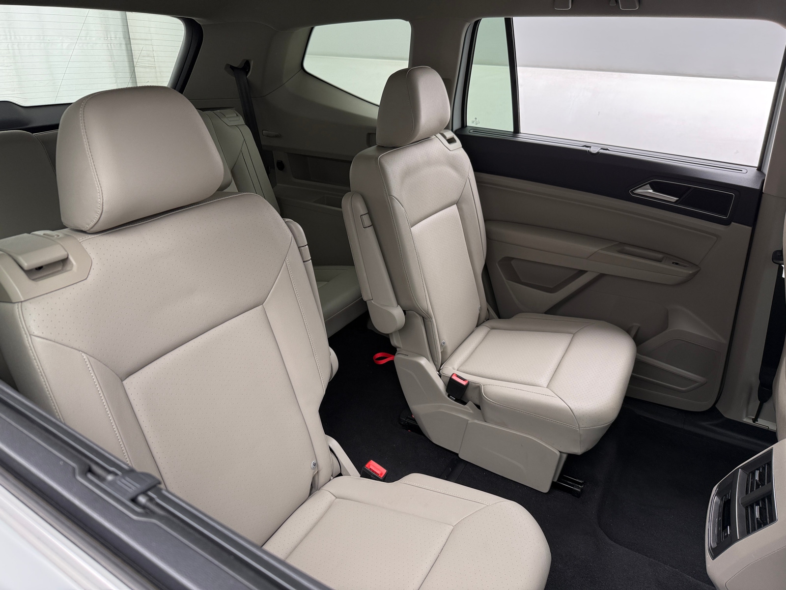 Thumbnail: 2019 Volkswagen Atlas - 5