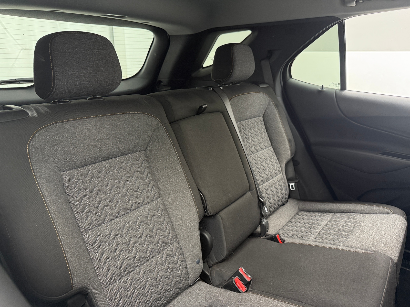 Thumbnail: 2022 Chevrolet Equinox - 6