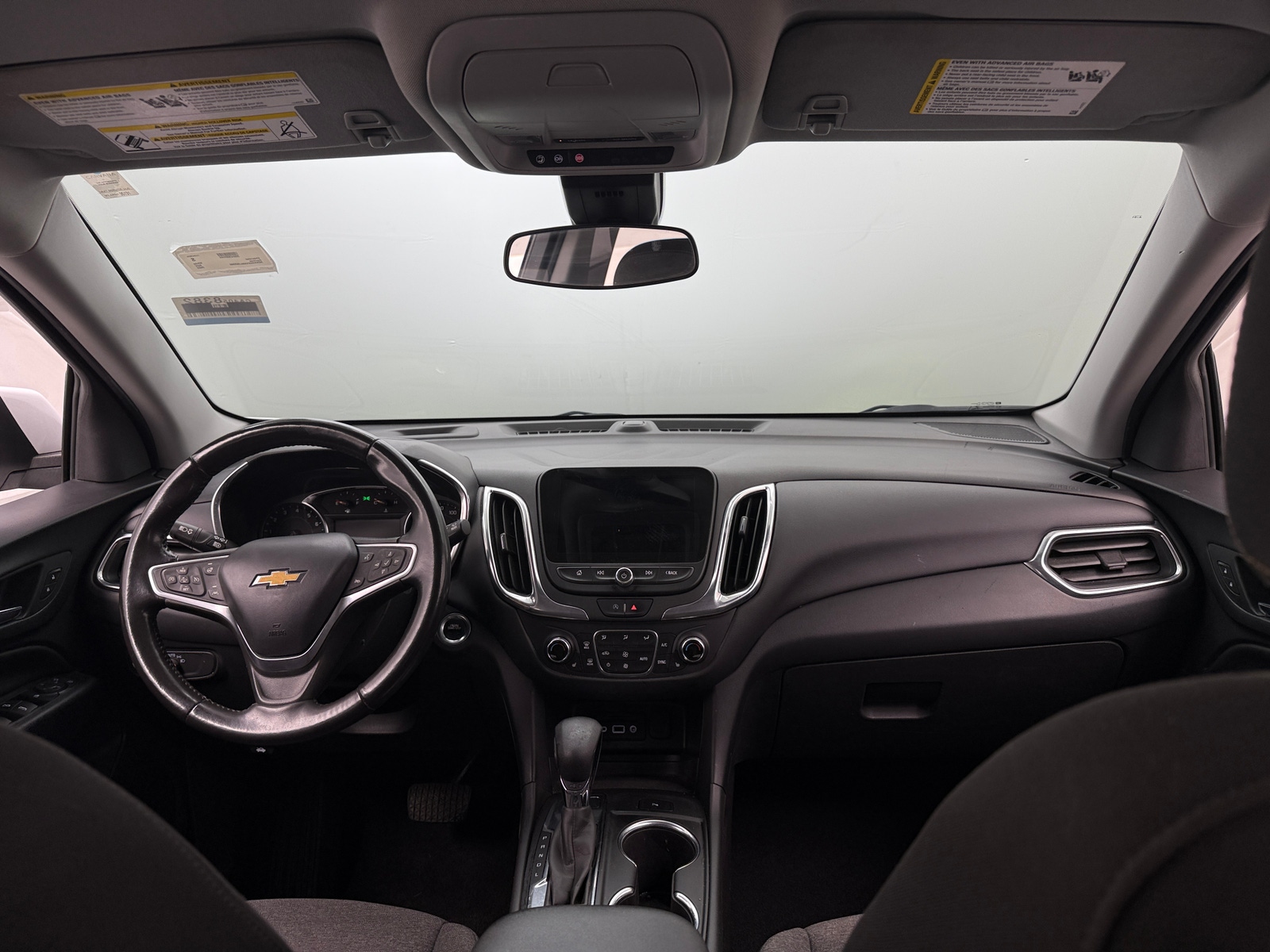 Thumbnail: 2022 Chevrolet Equinox - 3