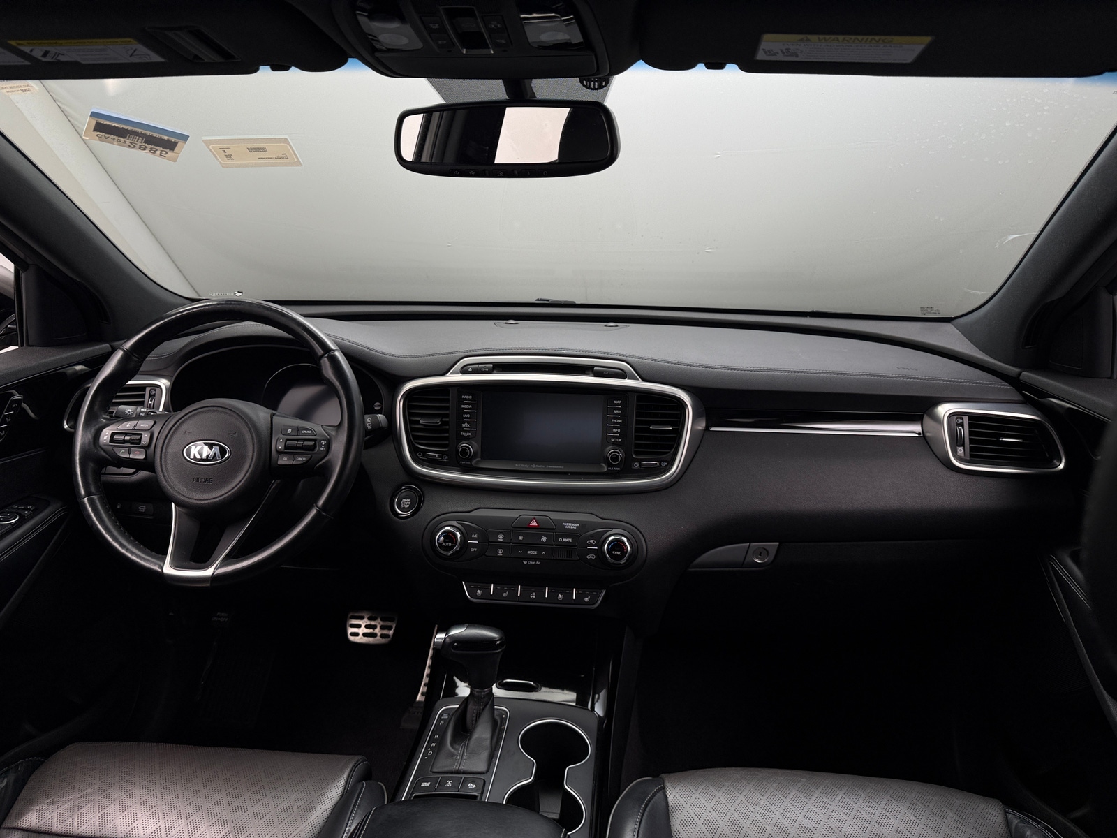 Thumbnail: 2016 Kia Sorento - 2