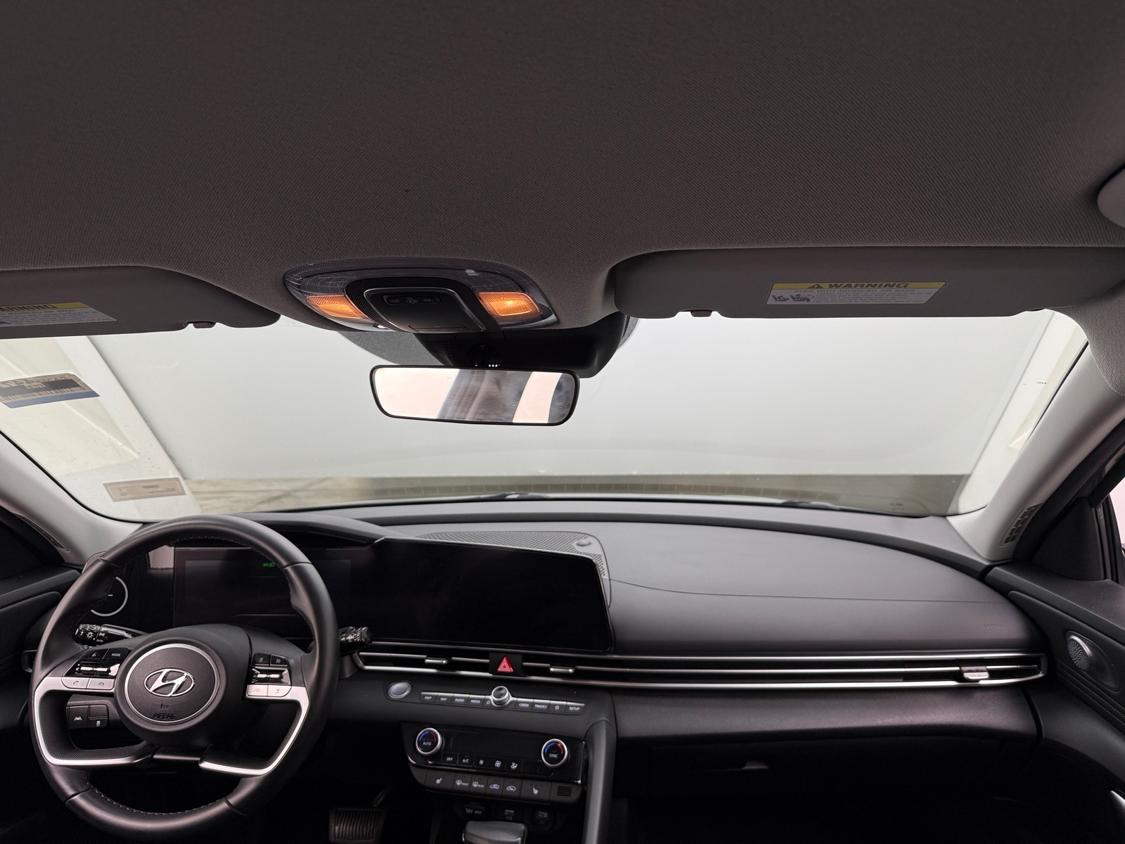 Thumbnail: 2023 Hyundai Elantra - 3