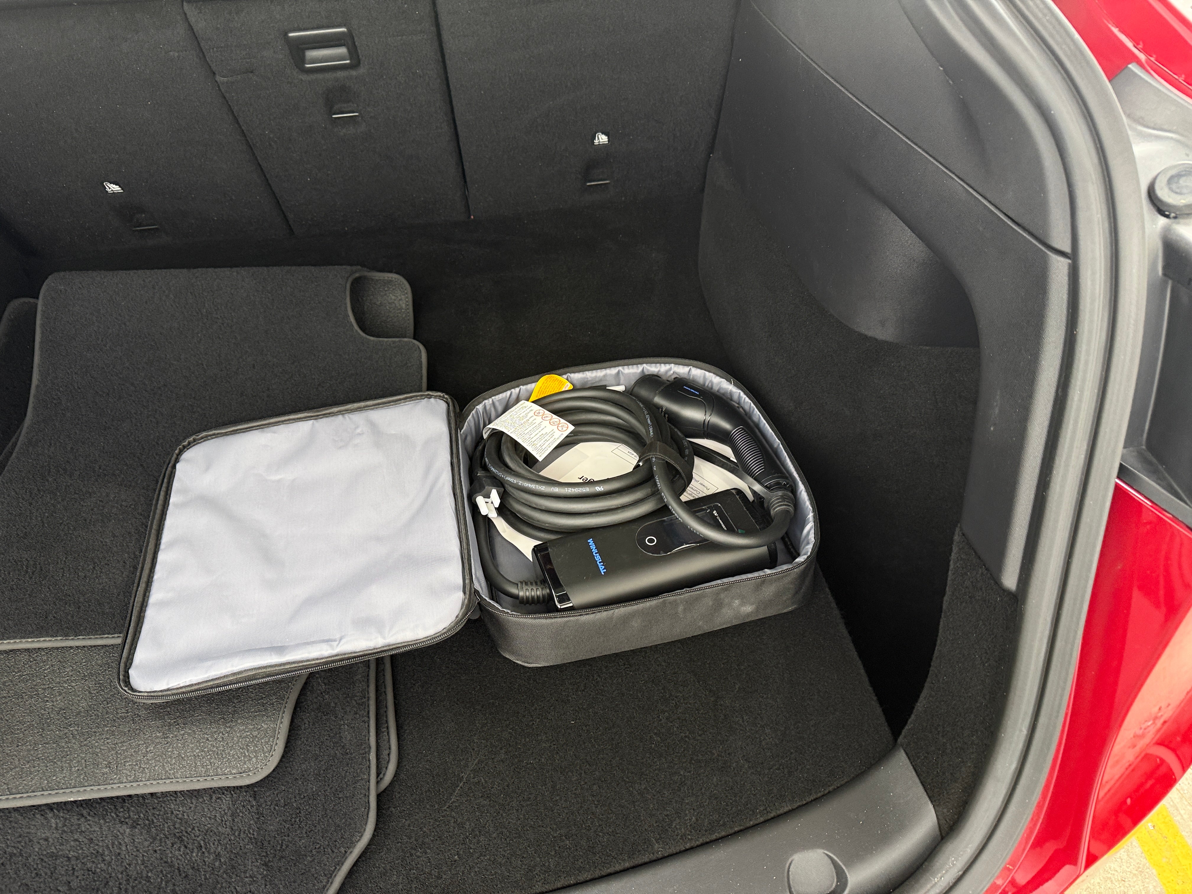 Used 2021 Tesla Model Y Long Range with VIN 5YJYGDEE4MF300528 for sale in Auburn, WA