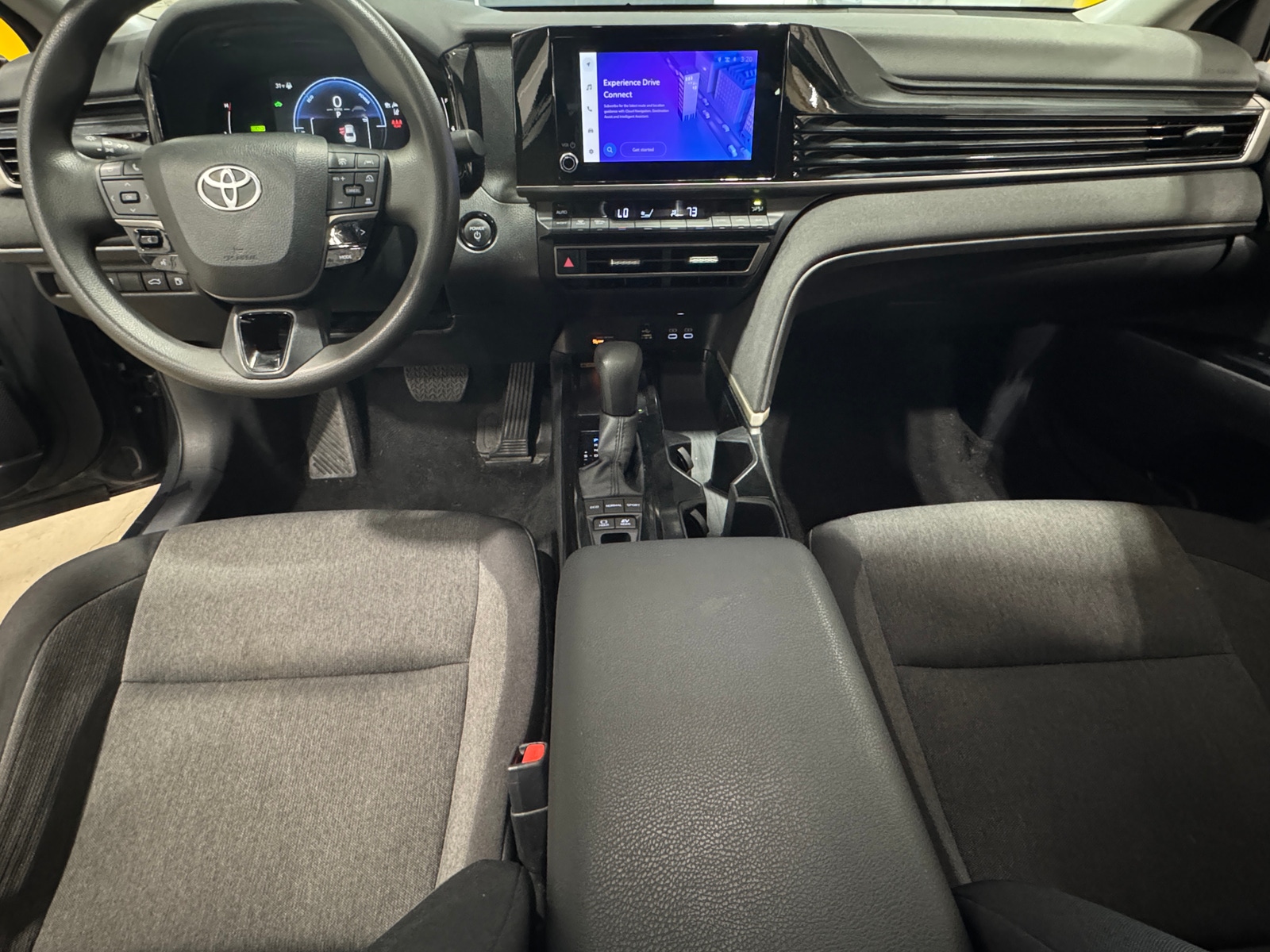 Thumbnail: 2025 Toyota Camry - 3