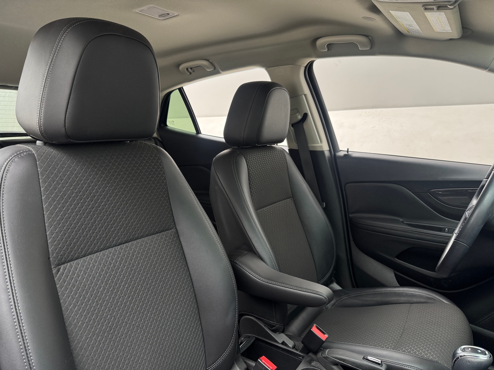 Thumbnail: 2018 Buick Encore - 2