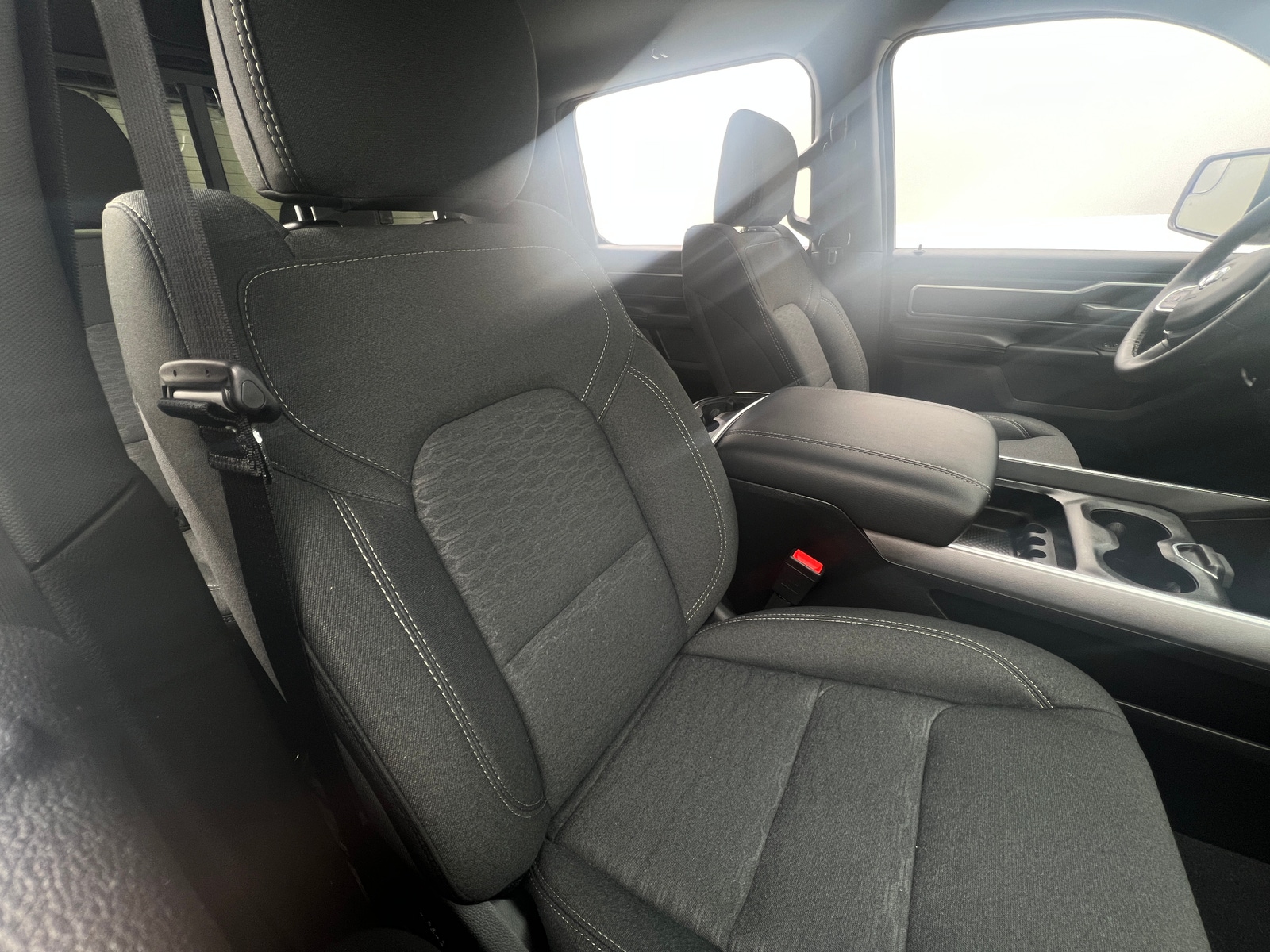 Thumbnail: 2025 RAM 1500 - 2