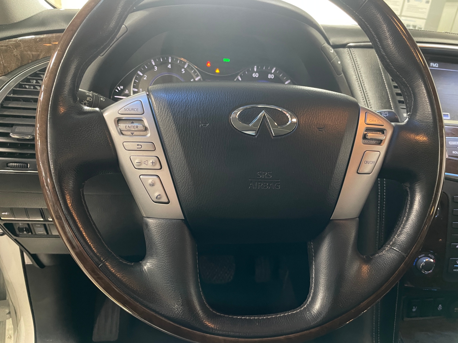 Thumbnail: 2016 INFINITI QX80 - 4