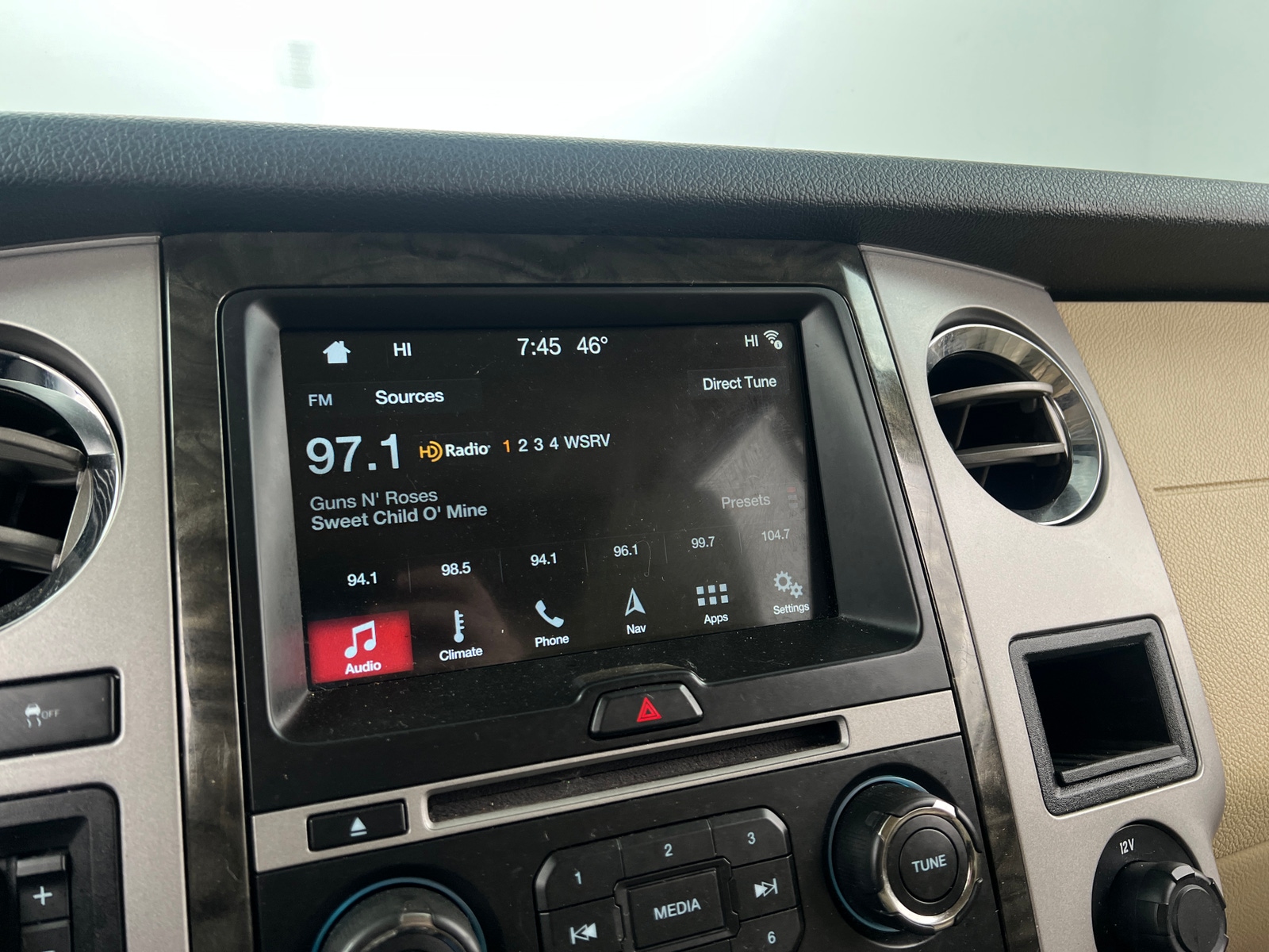 Thumbnail: 2017 Ford Expedition - 3