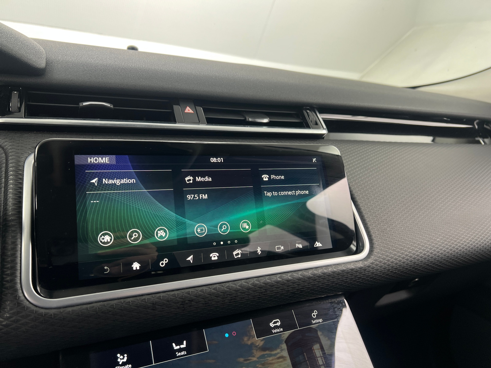 Thumbnail: 2018 Land Rover Range Rover Velar - 3