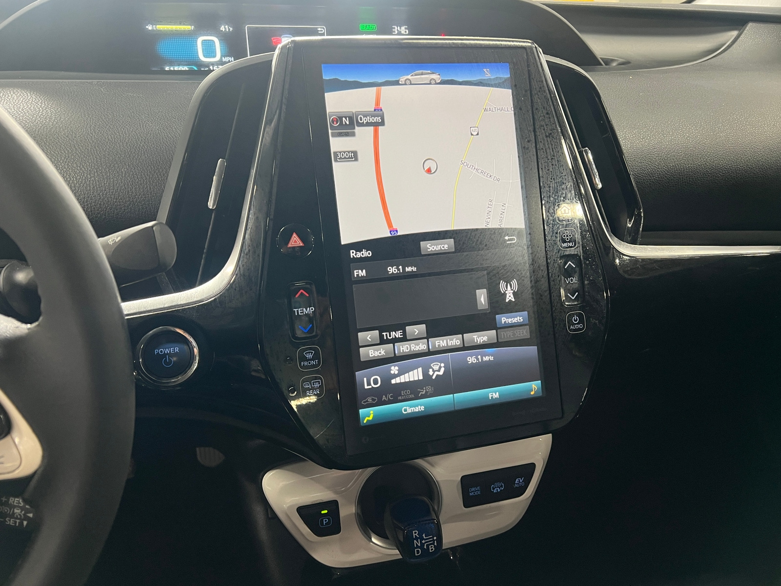 Thumbnail: 2017 Toyota Prius Prime - 4