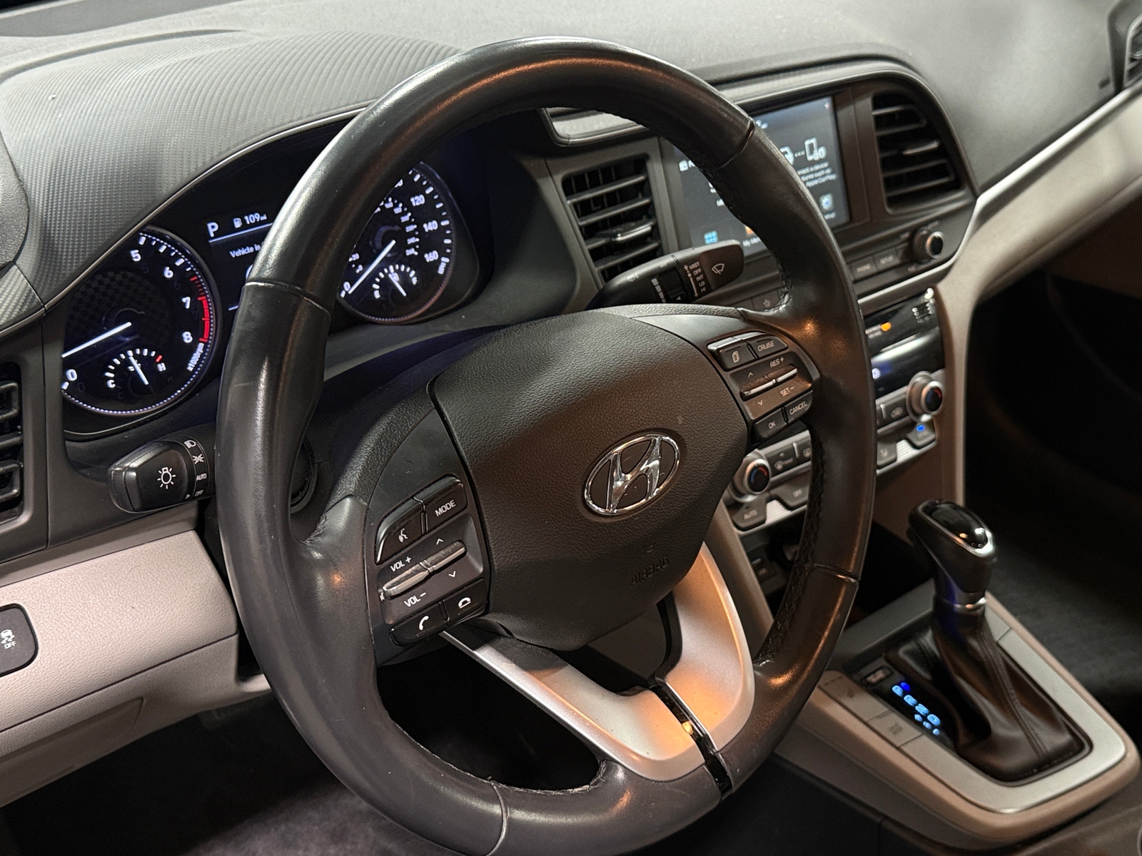 Thumbnail: 2020 Hyundai Elantra - 5