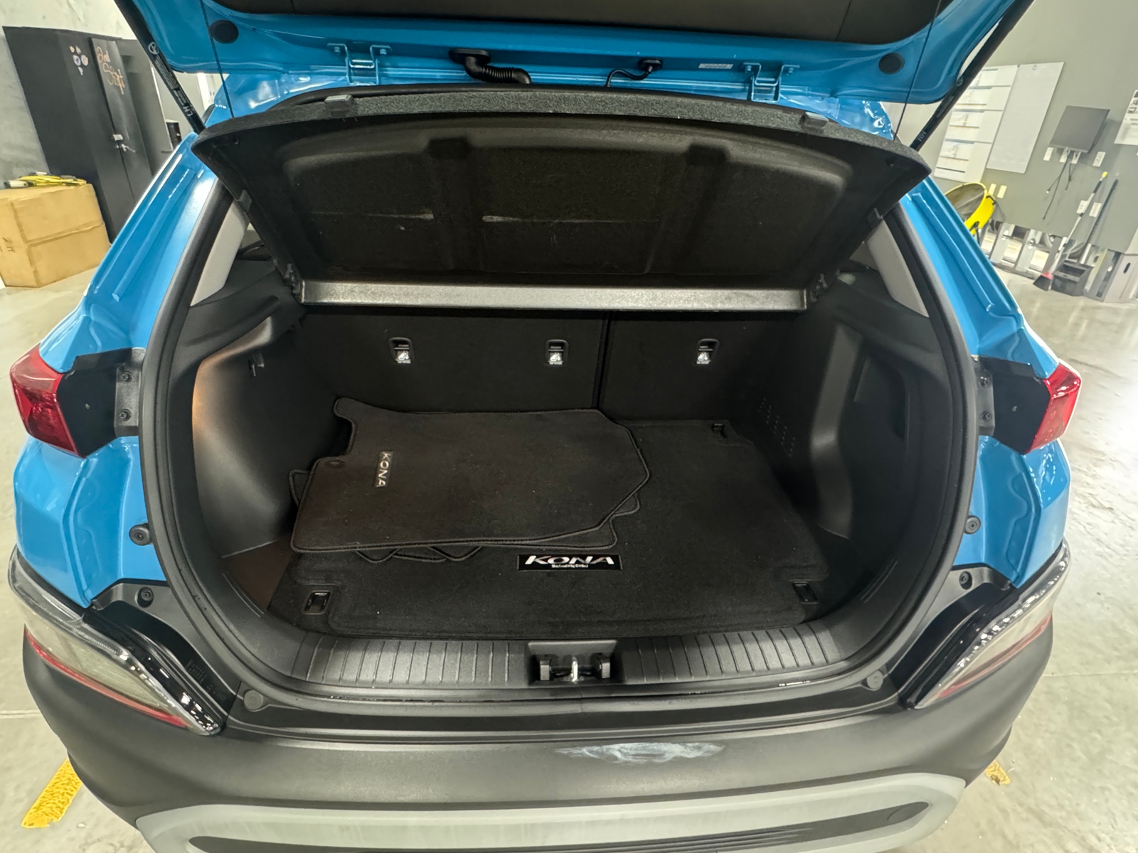 Thumbnail: 2023 Hyundai Kona - 7