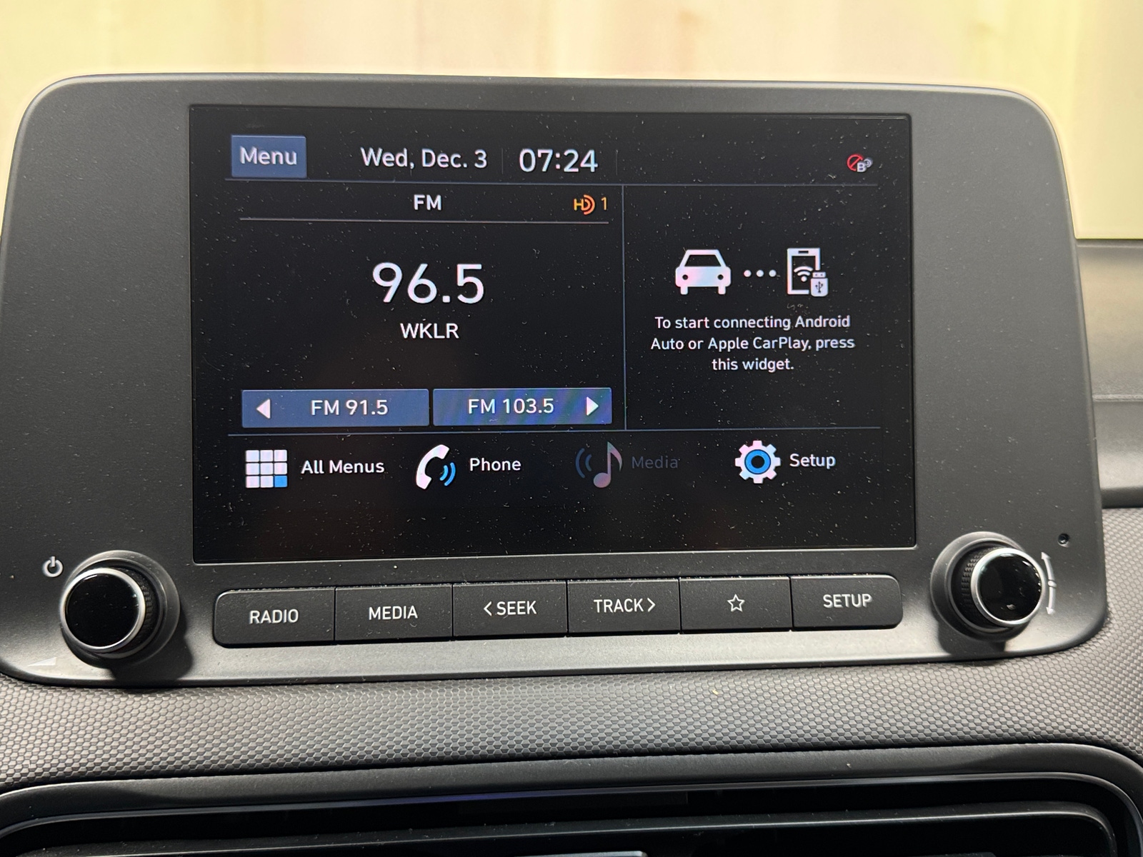 Thumbnail: 2023 Hyundai Kona - 4