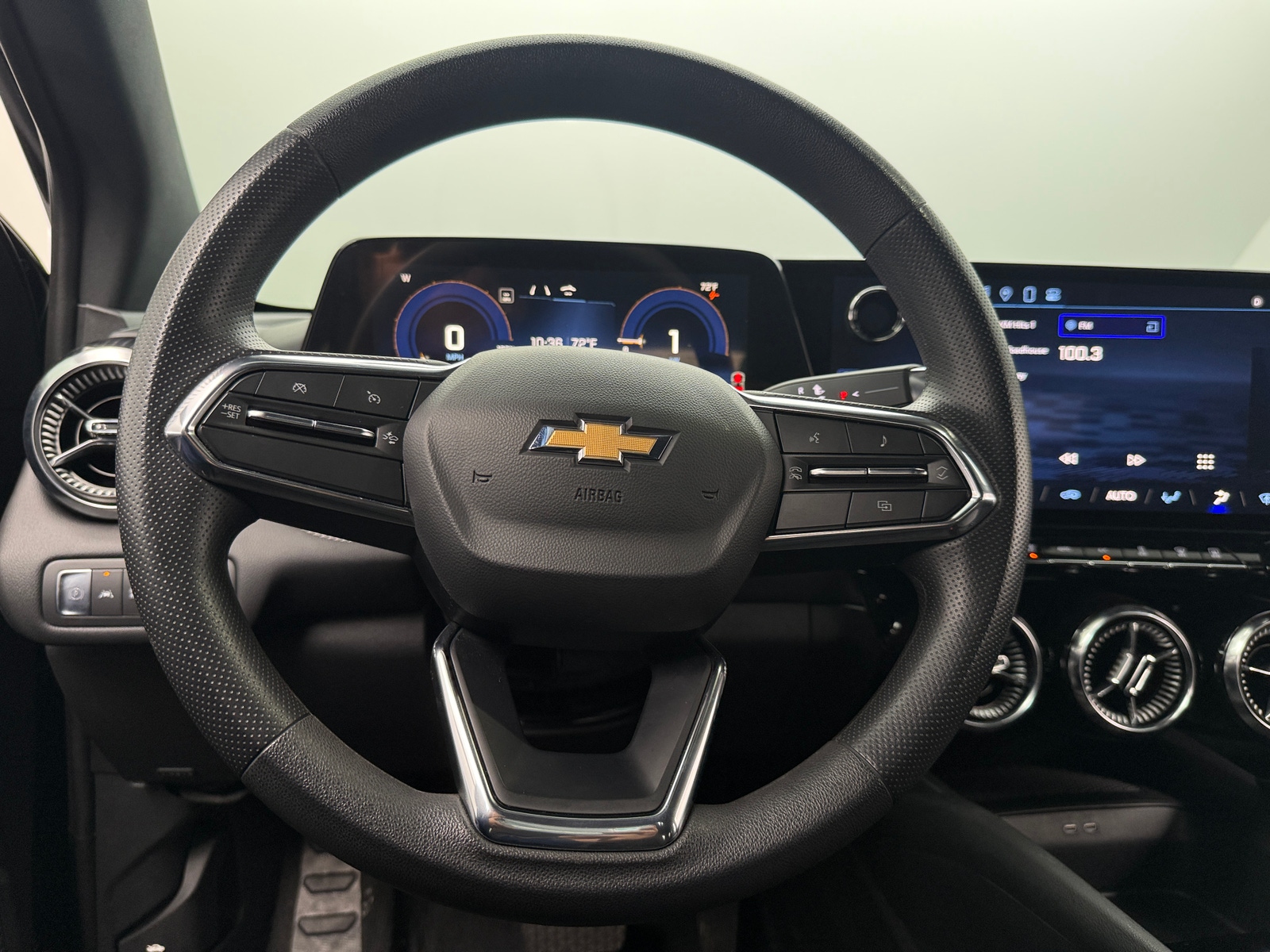 Thumbnail: 2025 Chevrolet Blazer EV - 5