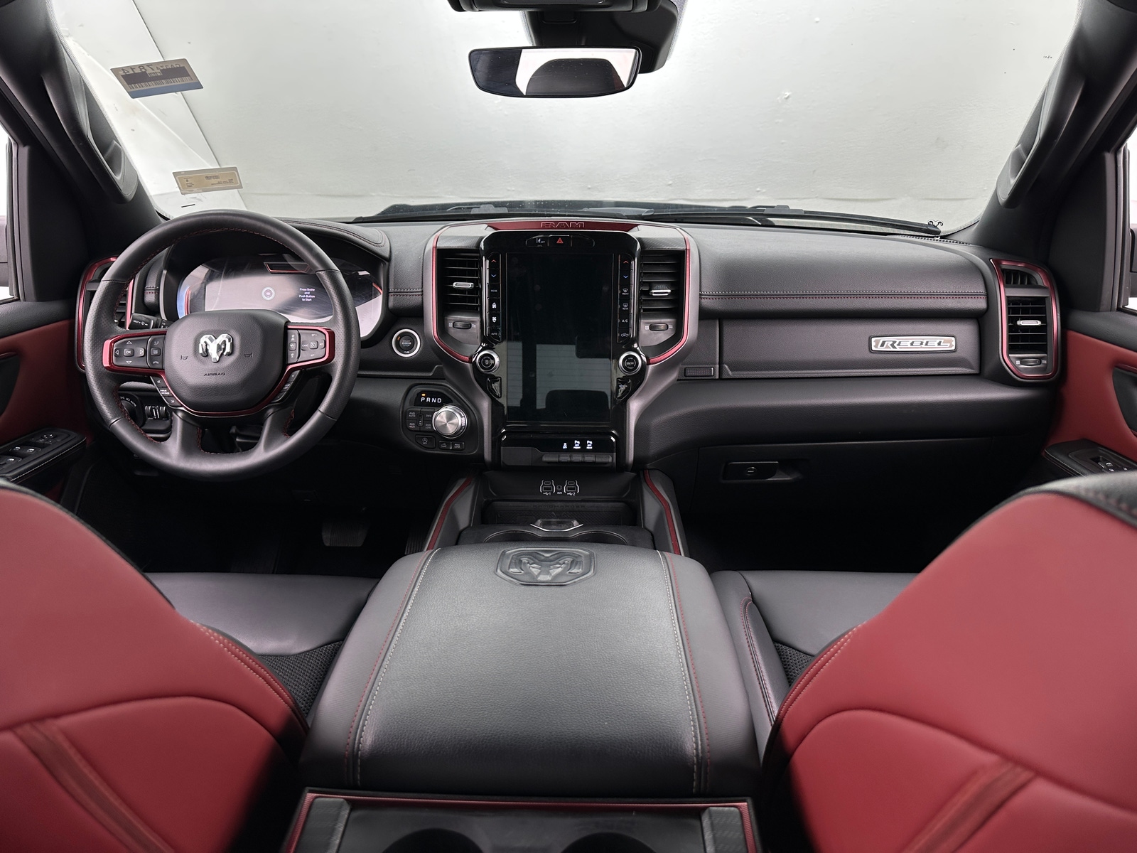 Thumbnail: 2025 RAM 1500 - 3