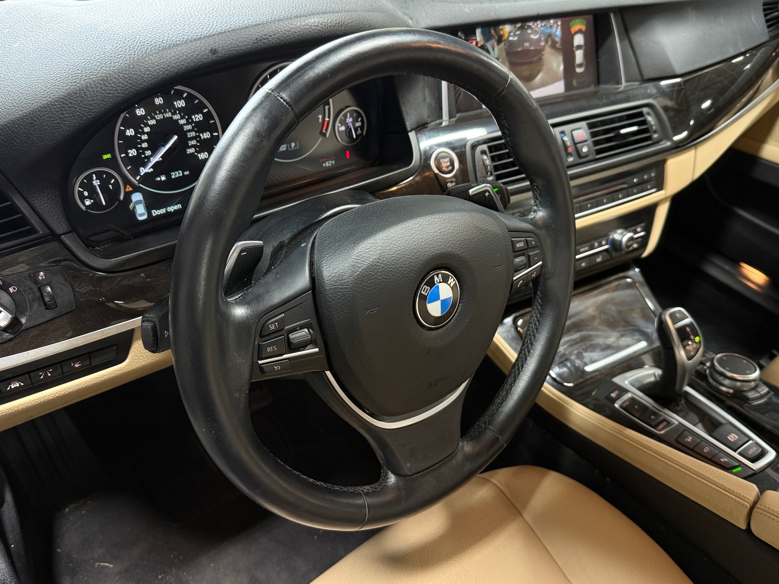 Thumbnail: 2016 BMW 5 Series - 4