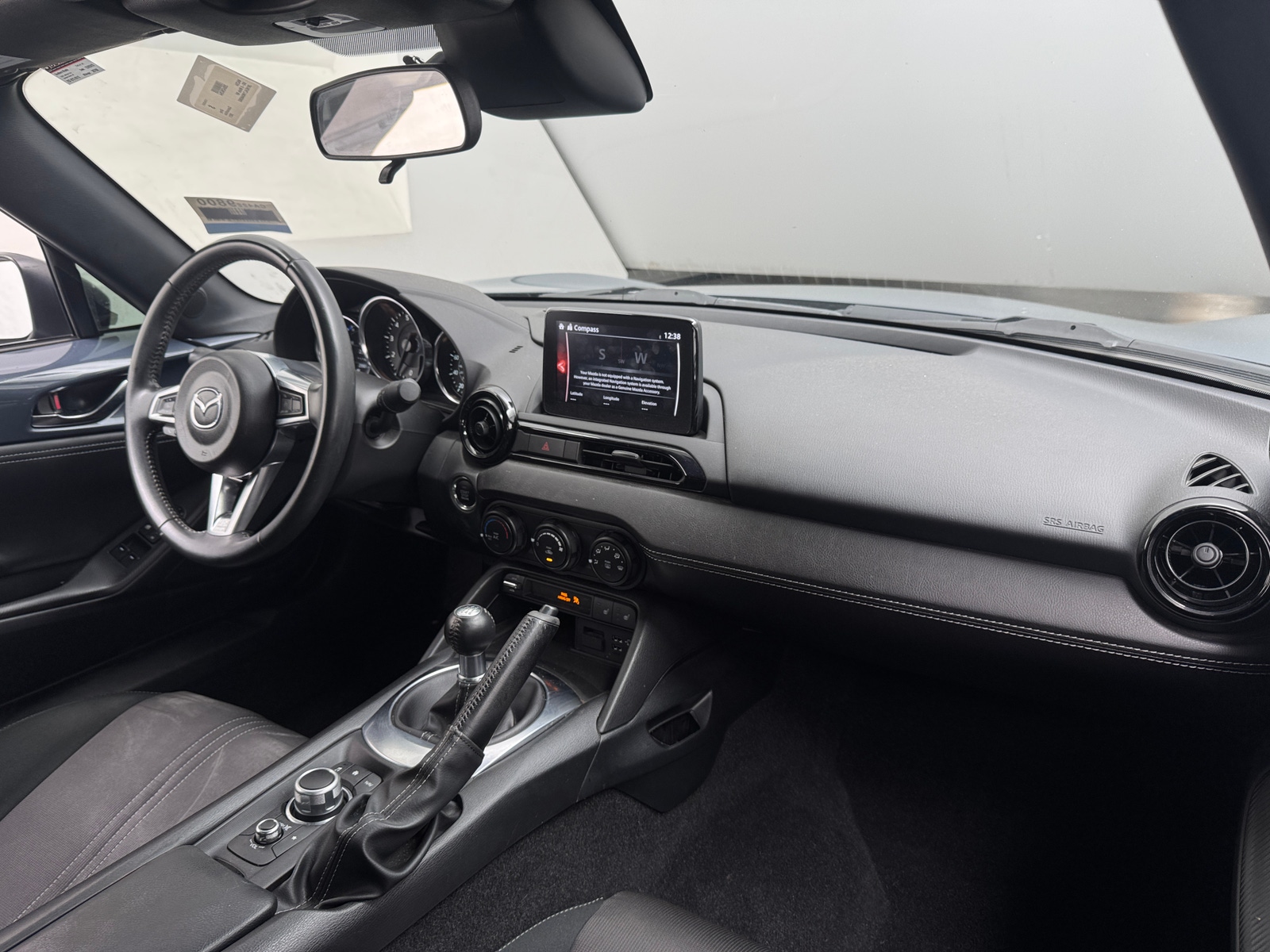 Thumbnail: 2021 Mazda MX-5 Miata - 3