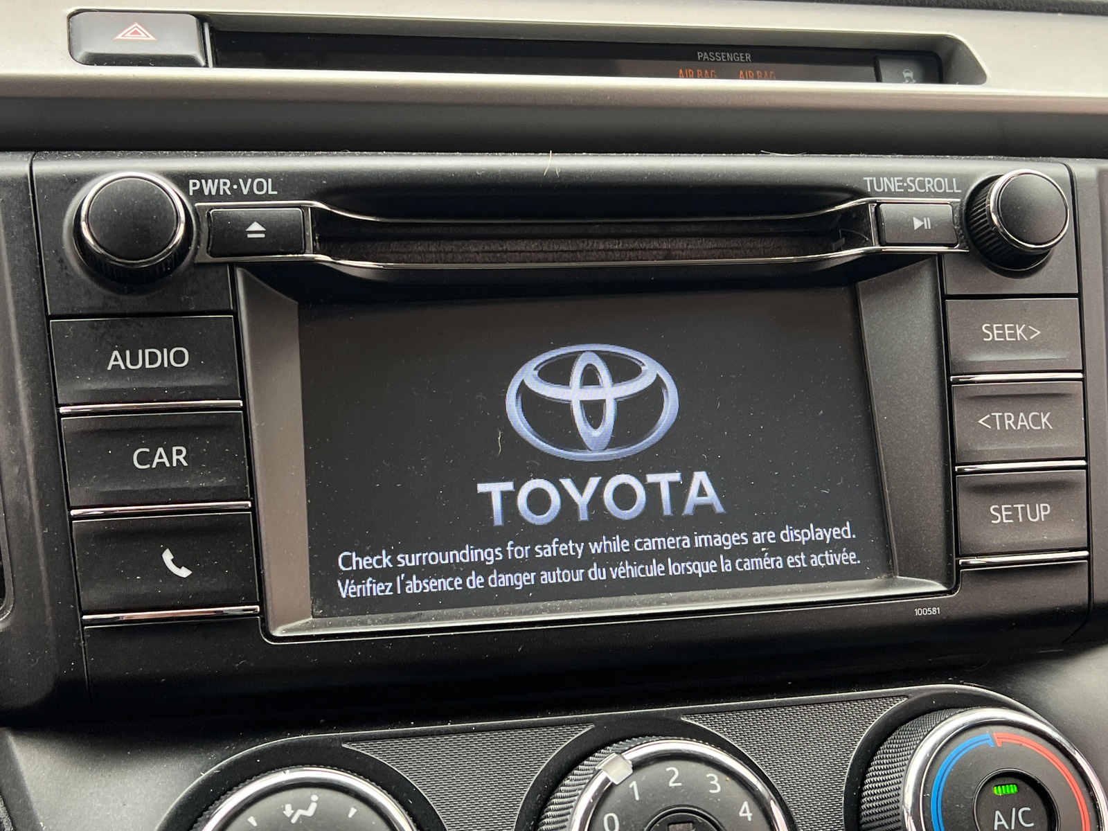 Thumbnail: 2016 Toyota RAV4 - 4