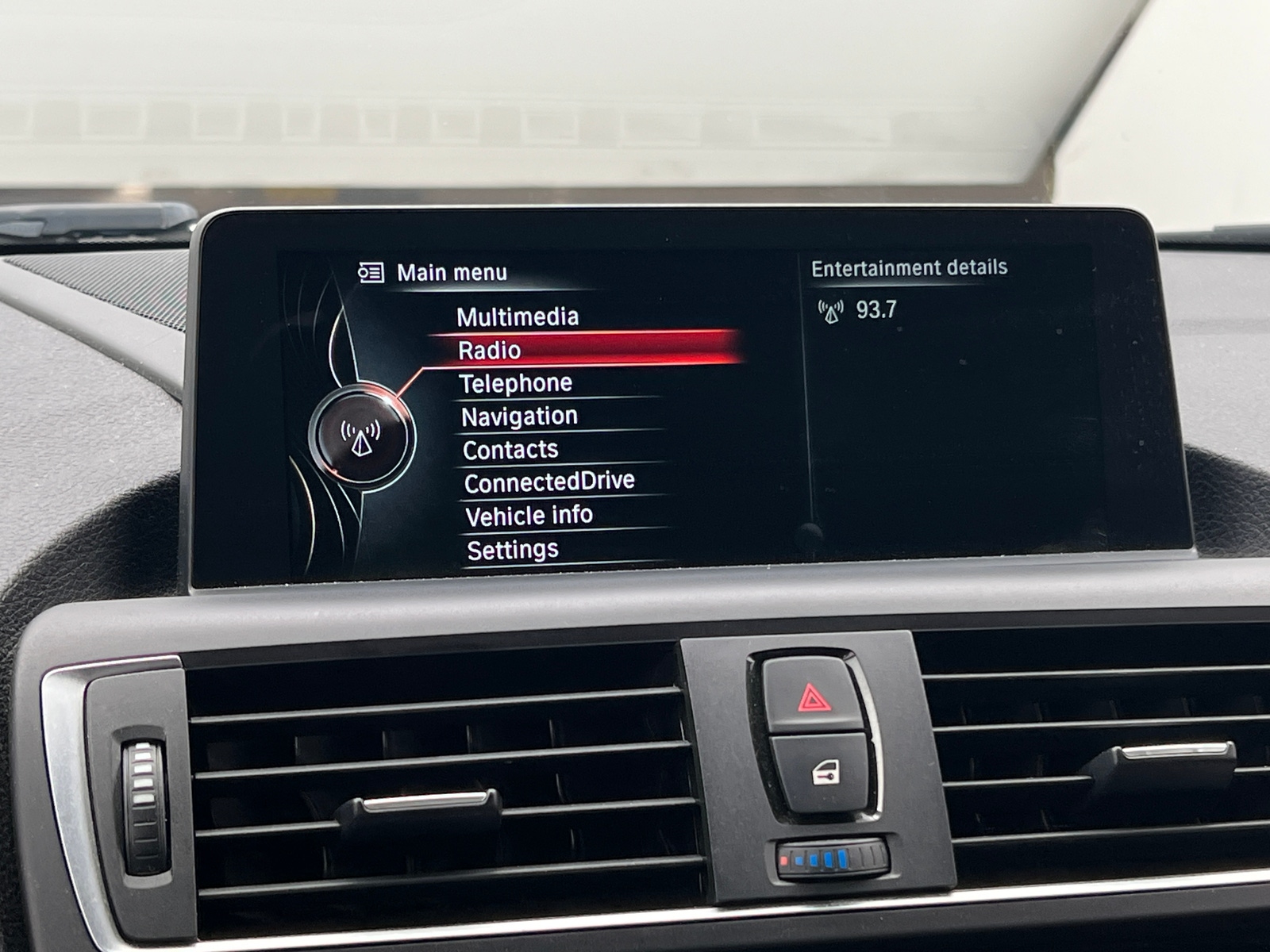 Thumbnail: 2016 BMW 2 Series - 3