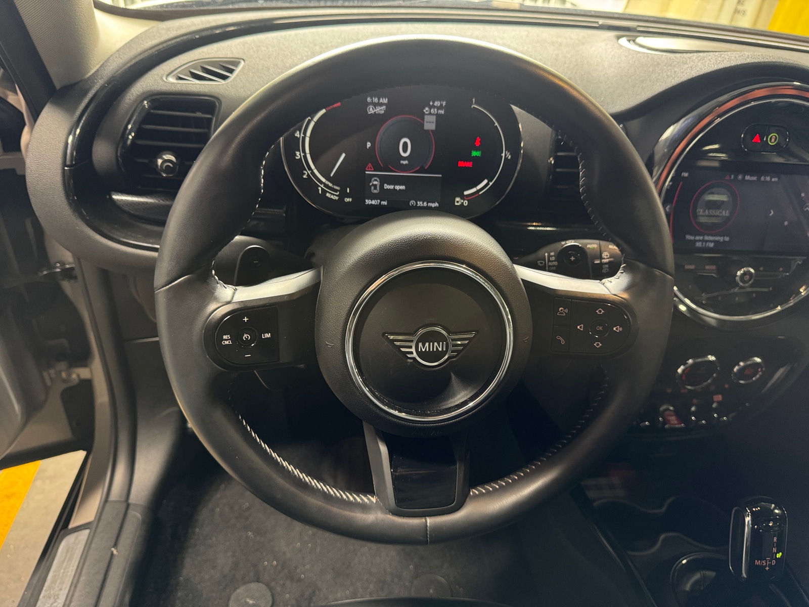 Thumbnail: 2022 MINI Cooper Clubman - 4