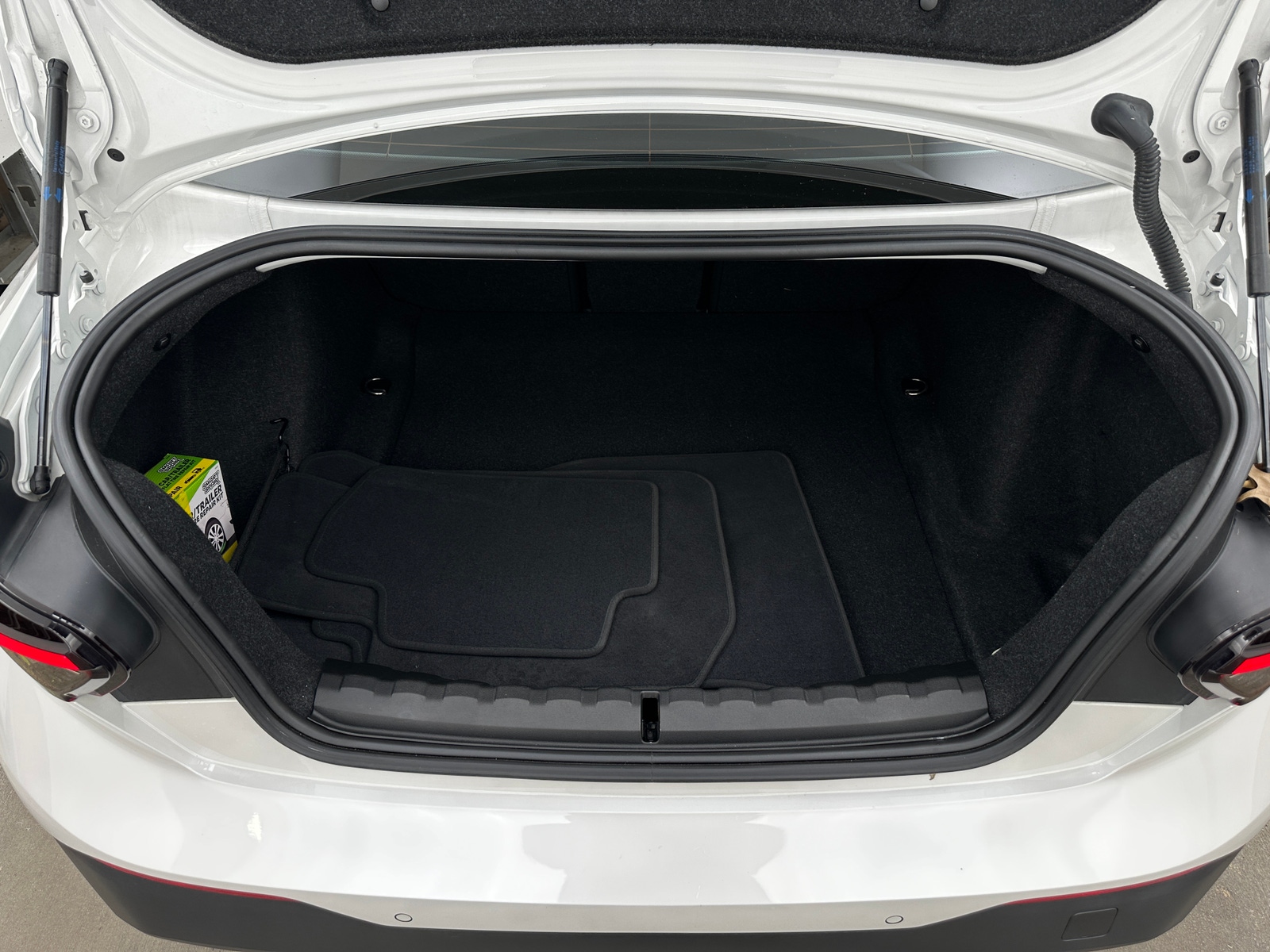 Thumbnail: 2023 BMW 2 Series - 4