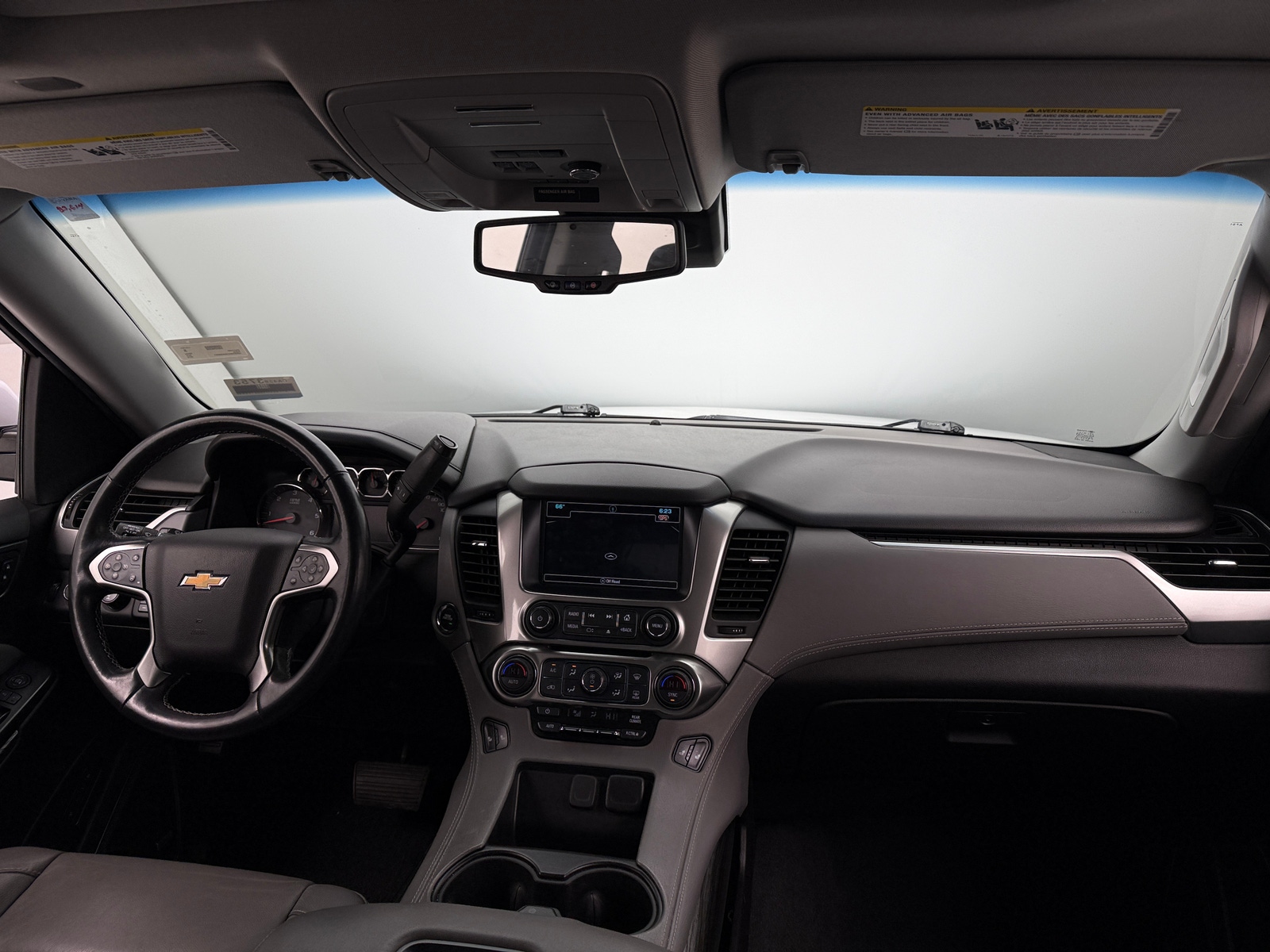 Thumbnail: 2019 Chevrolet Tahoe - 2