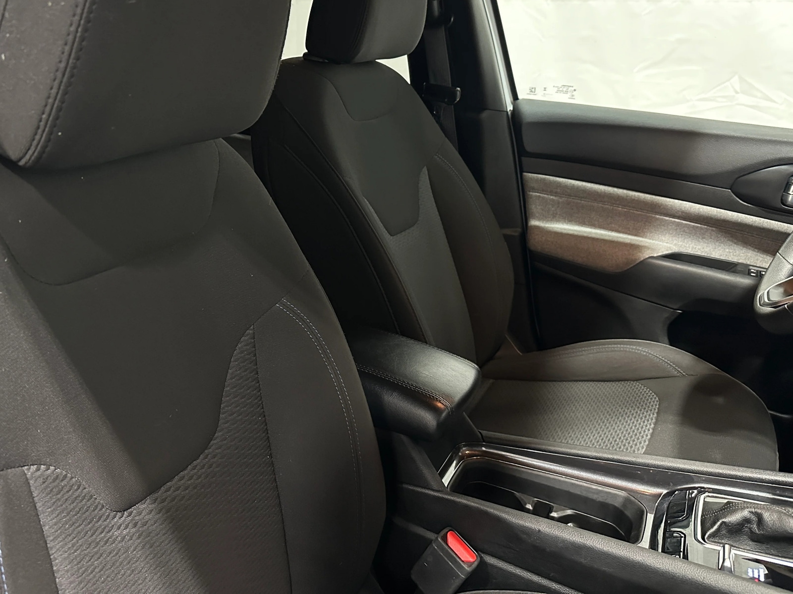 Thumbnail: 2023 Jeep Compass - 2